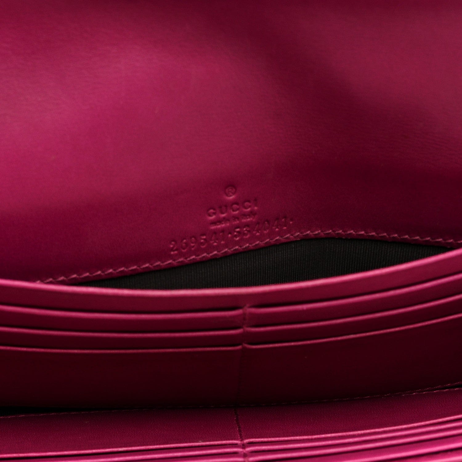 Gucci Soft Microguccissima Dice Chain Wallet Bright Bouganville