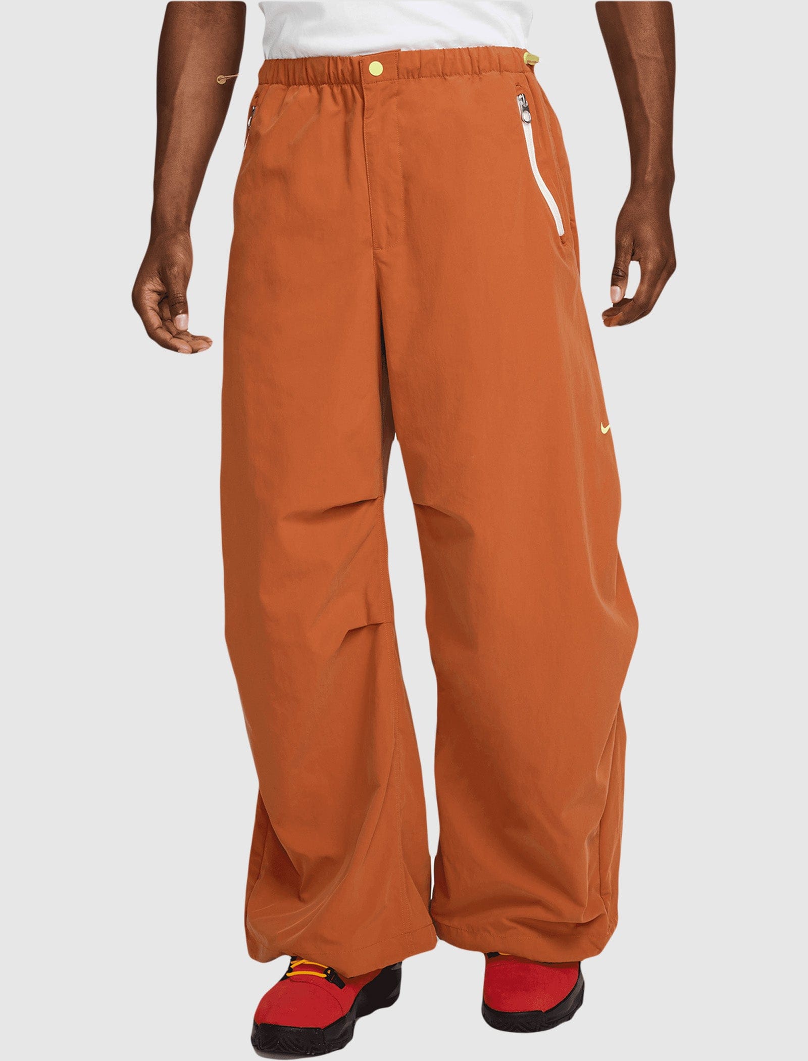 Nike F.R.O.G. PARACHUTE PANTS