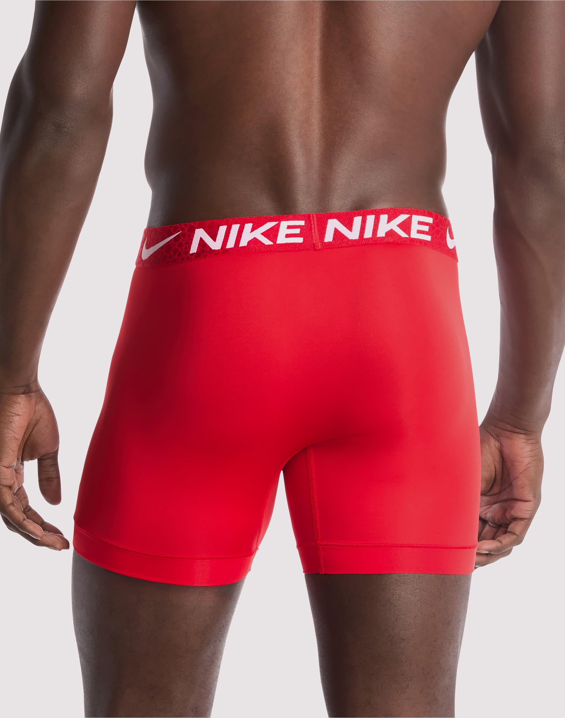 Nike Essential Micro Dri - FIT Boxer Briefs (3 - Pack)