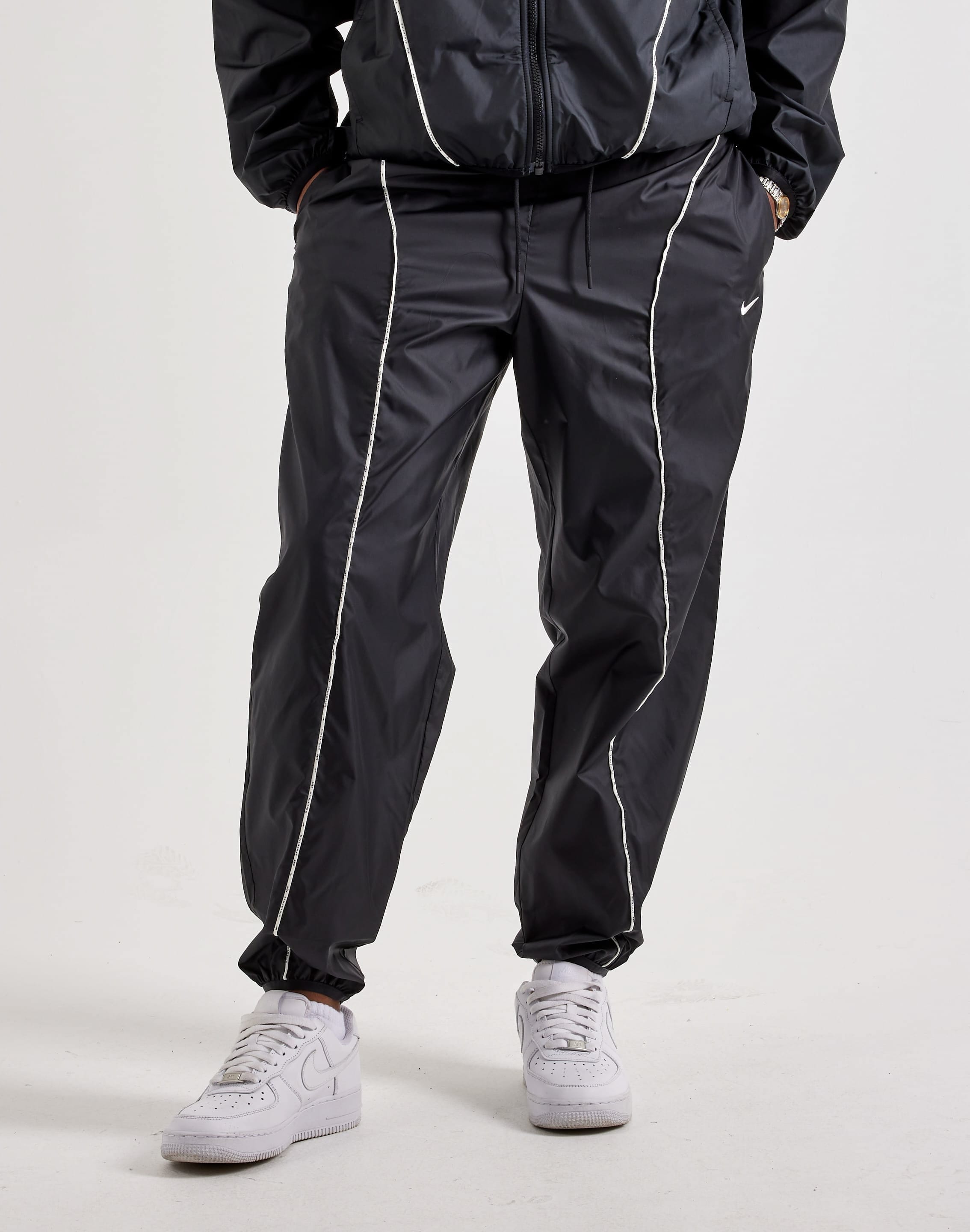 Nike Lightweight Woven Pants
