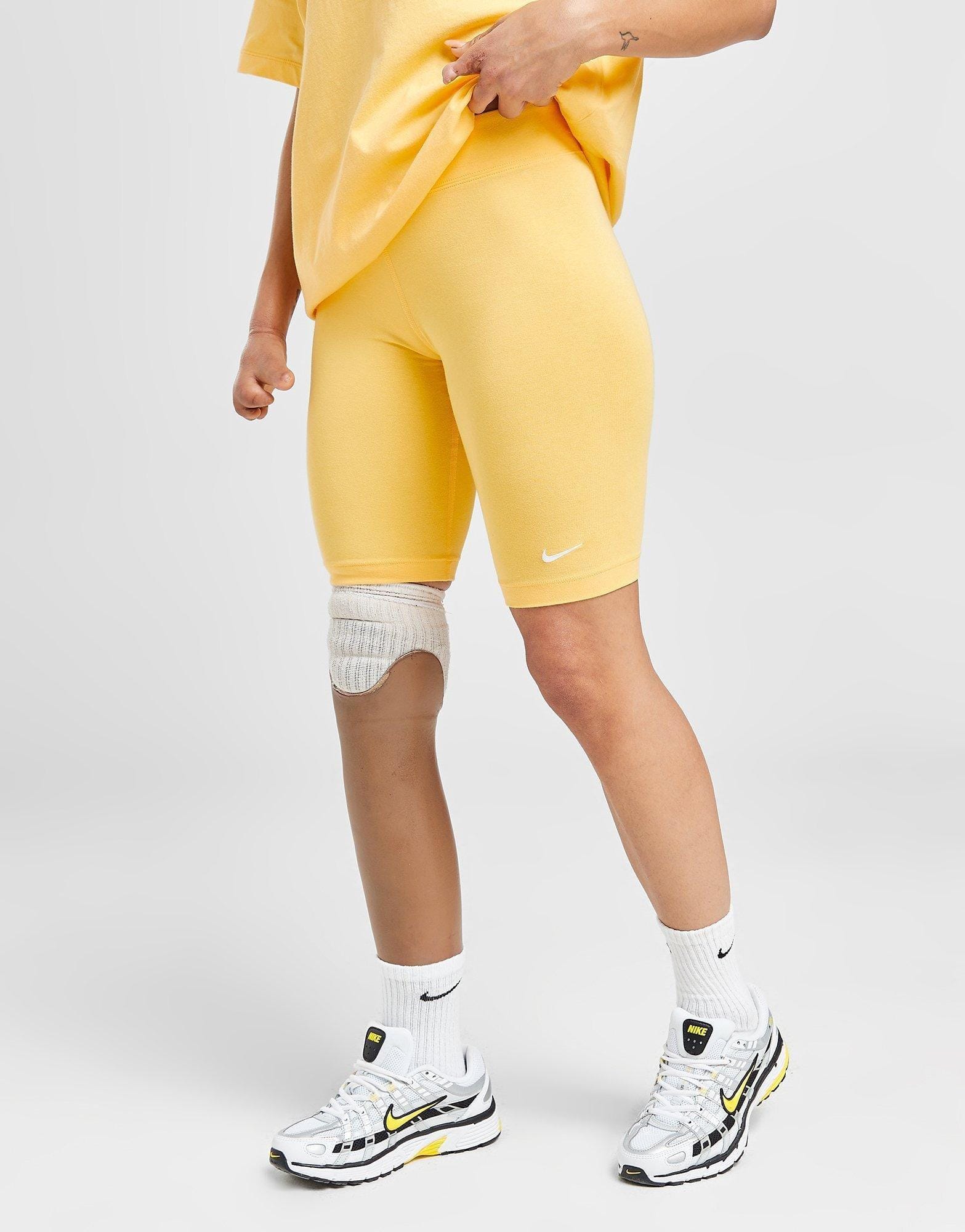Nike Core Swoosh Cycle Shorts