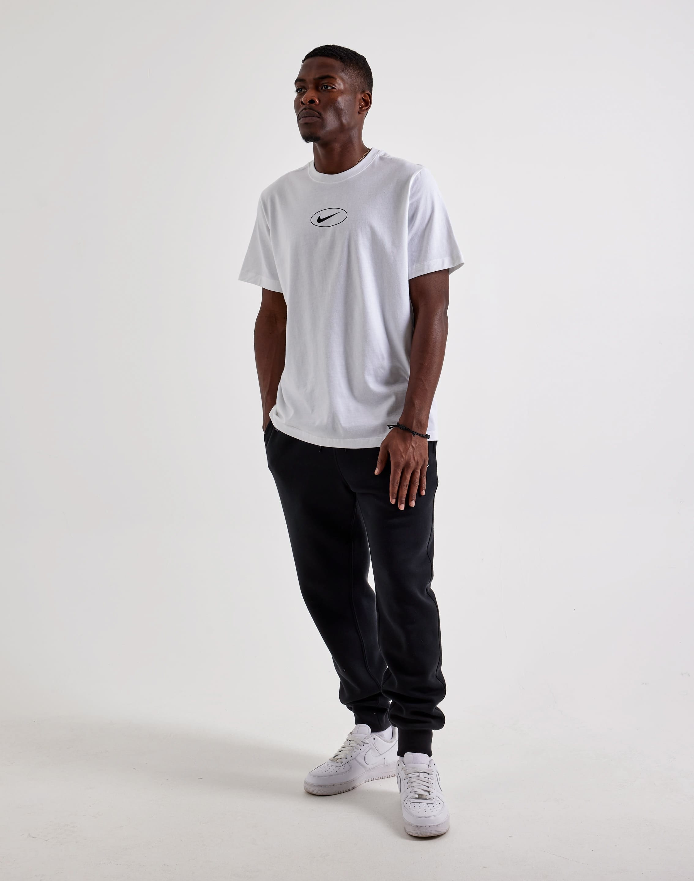 Nike Globe Logo Graphic T-Shirt
