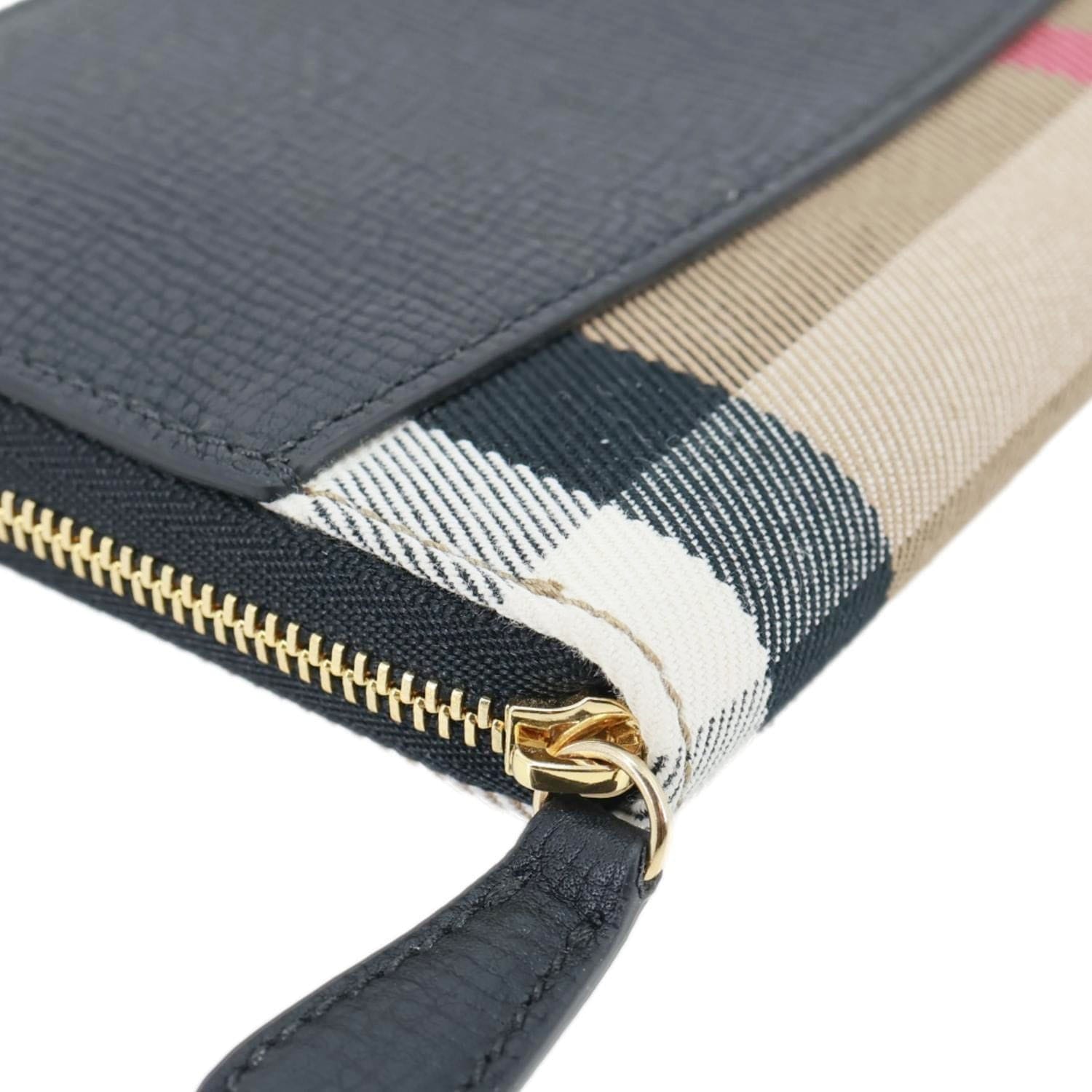 BURBERRY Elmore House Check Derby leather Zip Around Wallet Black