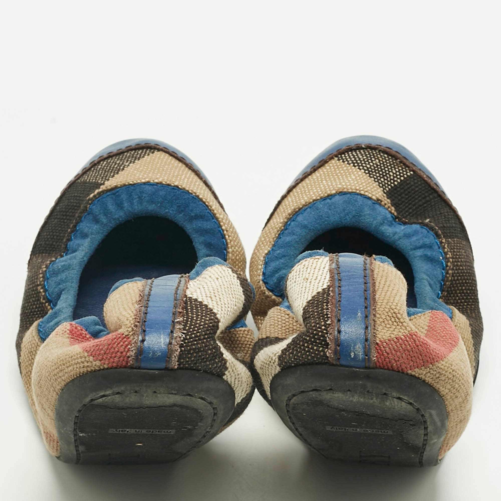 Burberry Blue/beige Check Canvas And Suede Scrunch Ballet Flats