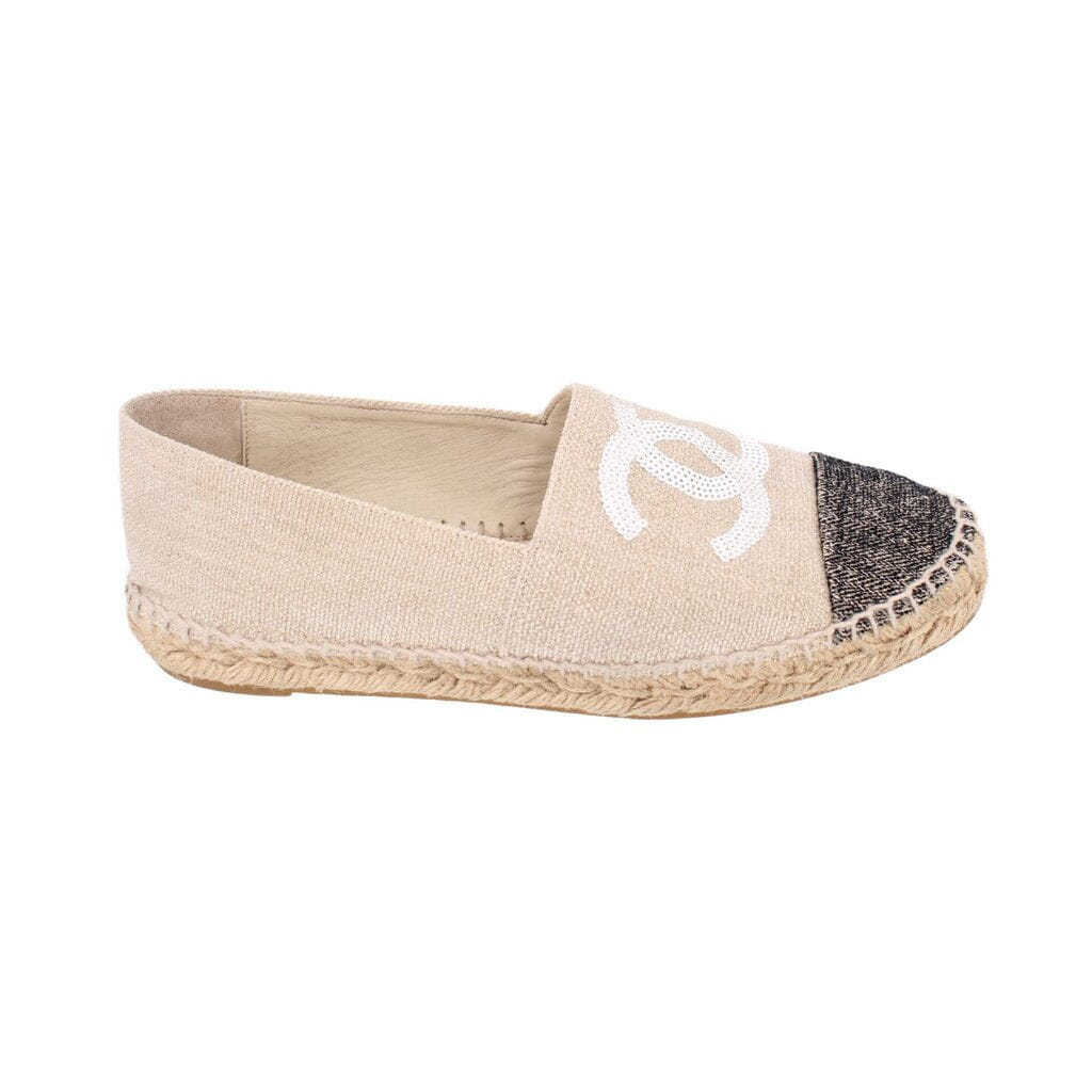 Chanel ESPADRILLE FLATS TAN 9 US