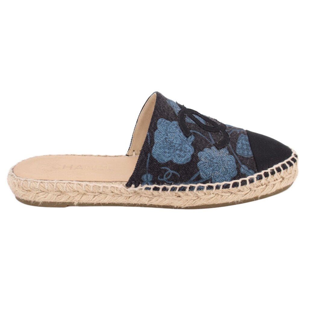 Chanel ESPADRILLE FLATS BLUE 39 EU | 8.5 US