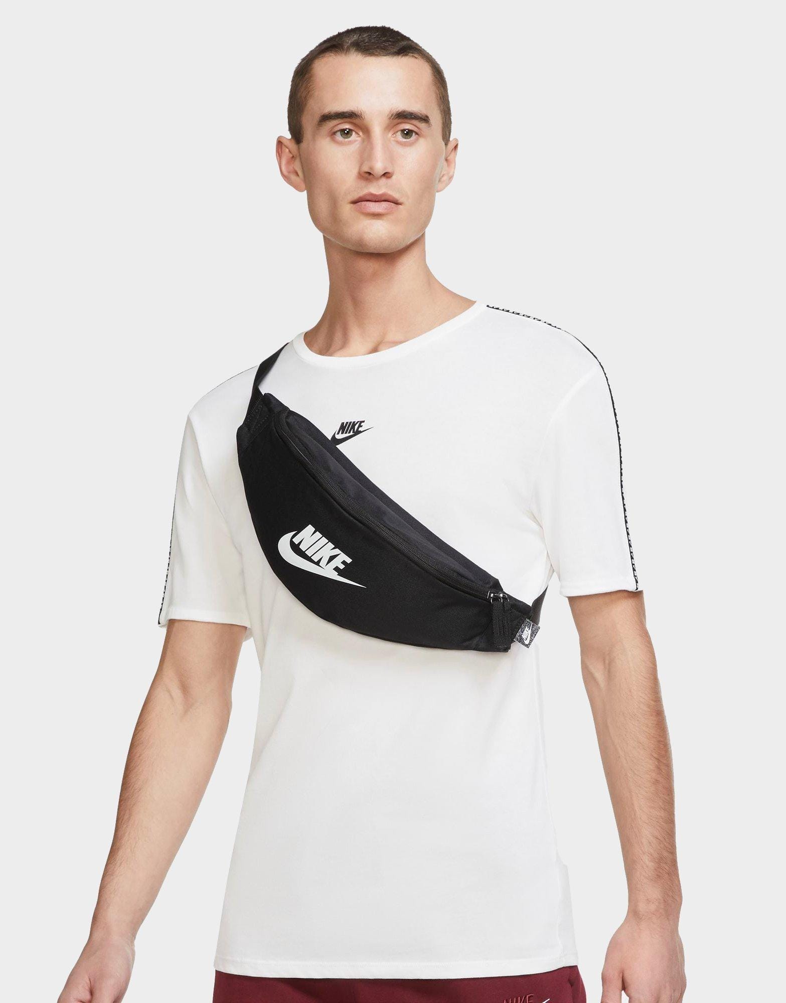 Nike Heritage Waistpack