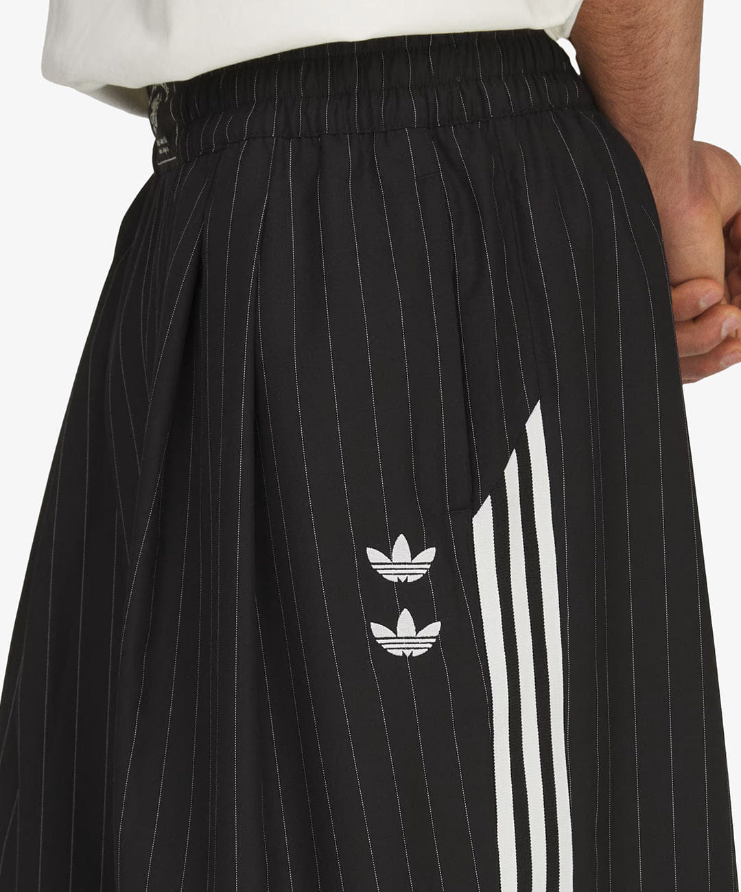Adidas Originals | x CHAVARRIA PINSTRIPE LONG SHORT { BLACK/WHITE