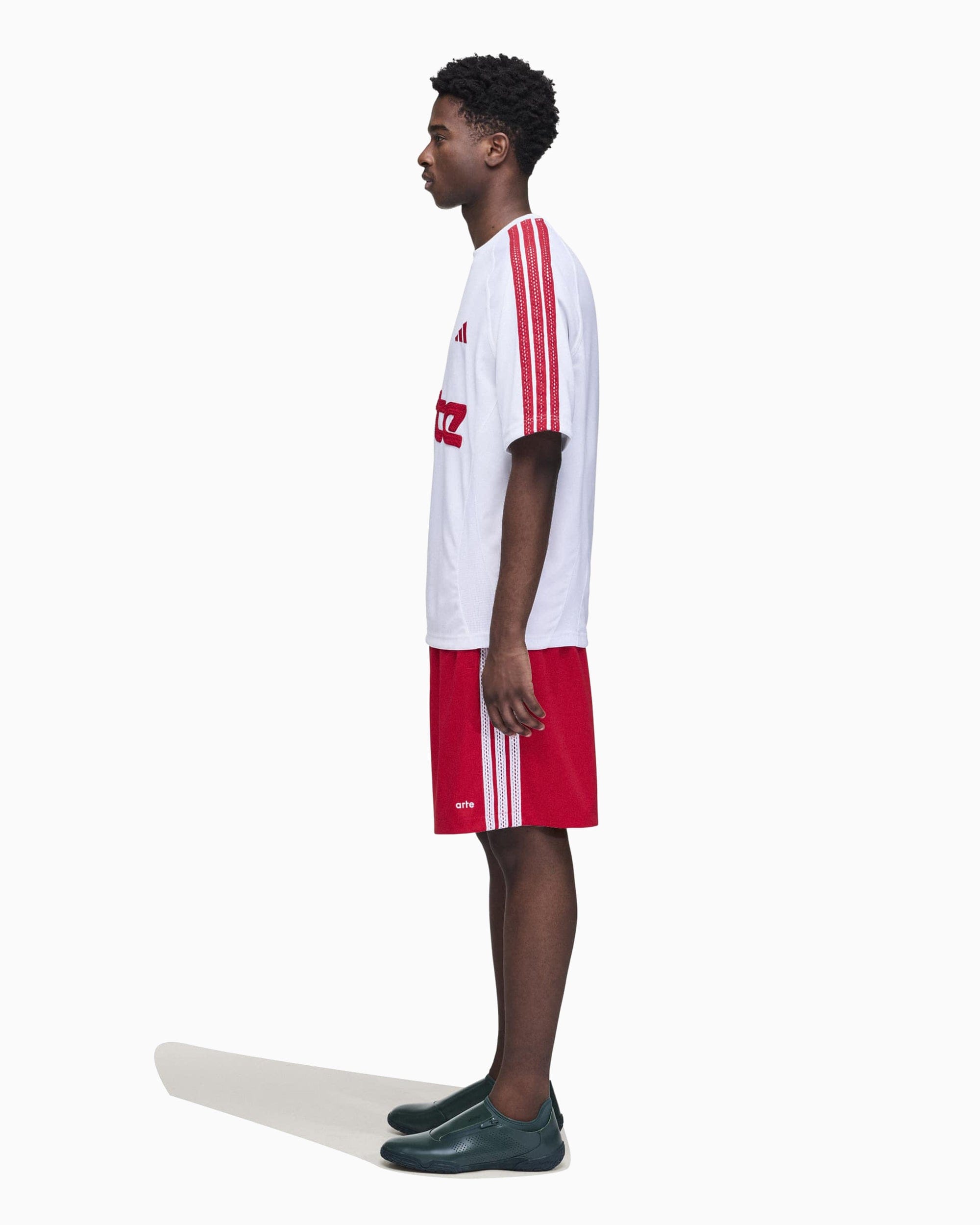 adidas Pantalones cortos adidas Originals x Arte Antwerp para hombre