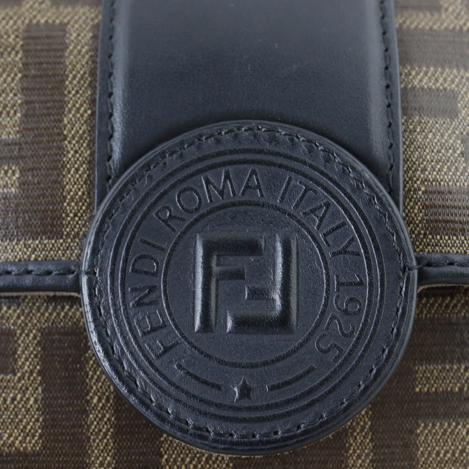 Fendi FF 1974 Chain Bag