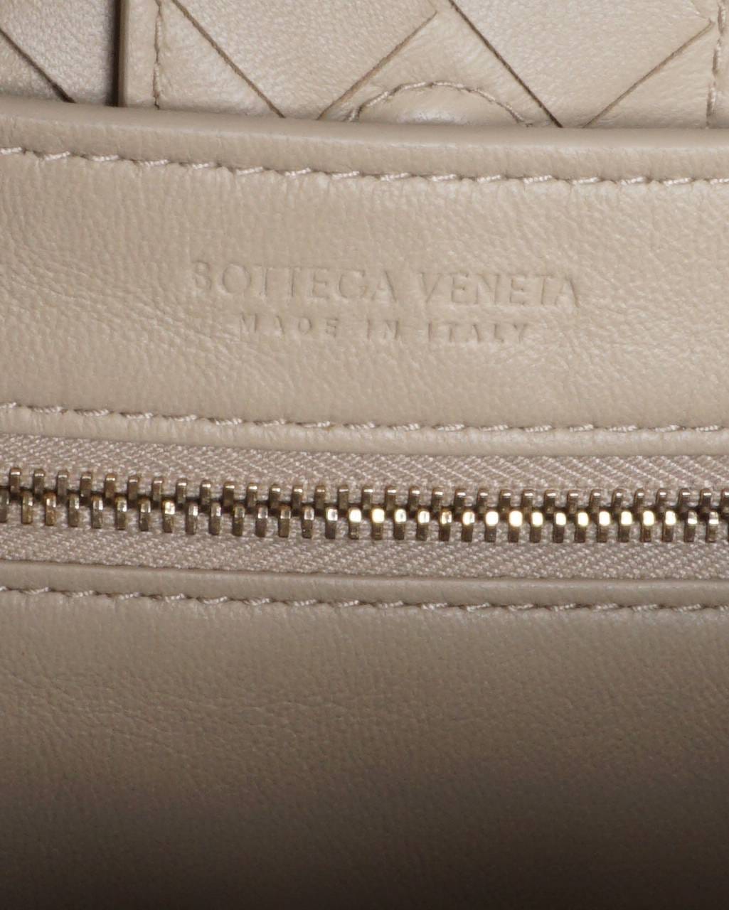 Bottega Veneta Andiamo Small Intrecciato Leather Tote Bag