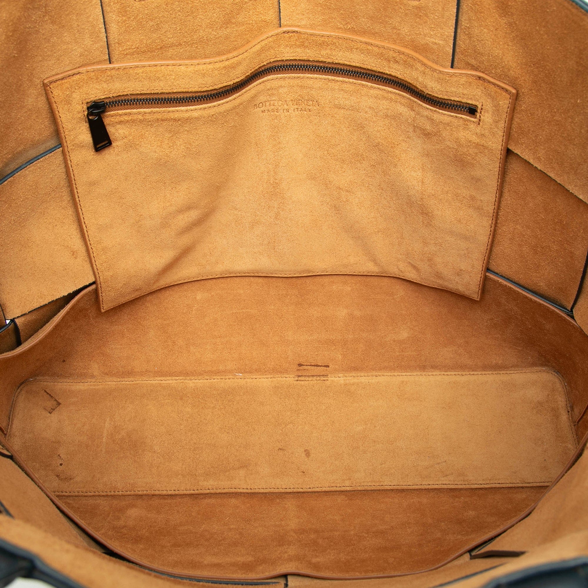 Bottega Veneta Large Leather Intrecciato The Arco Tote