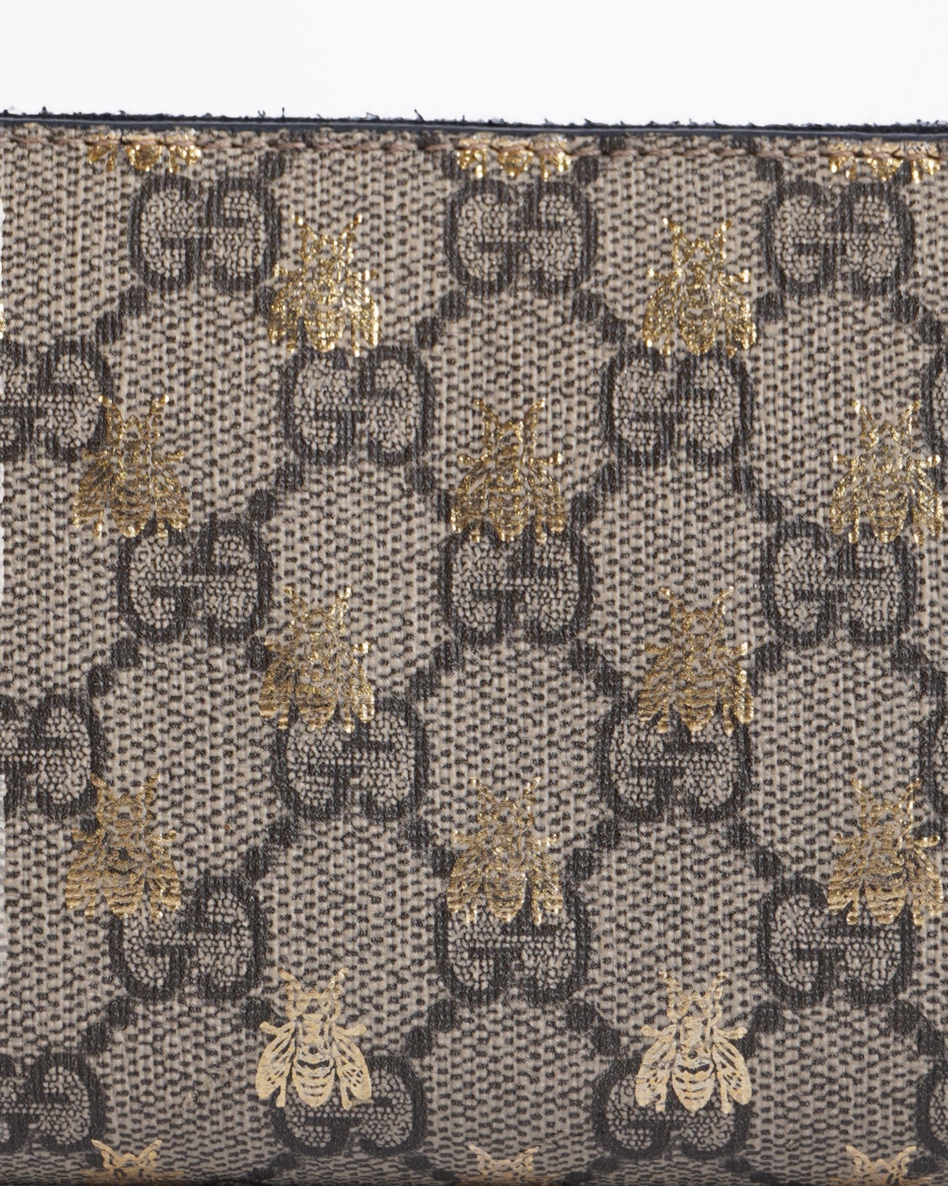 Gucci gg supreme bee bifold long wallet