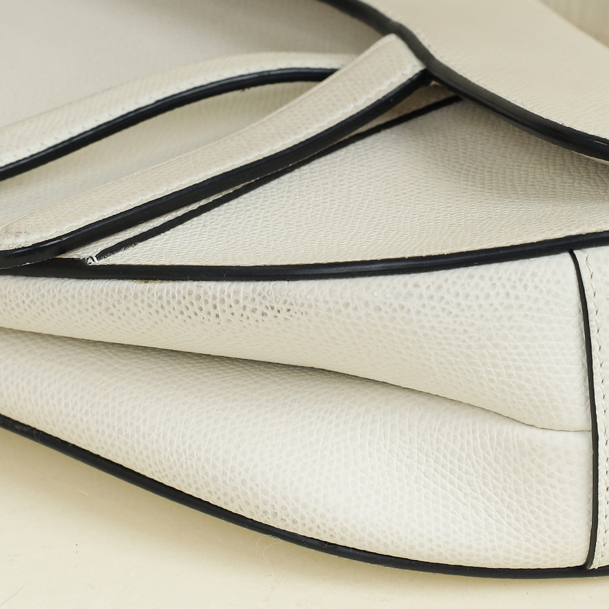 Christian Dior Latte Saddle Medium Bag