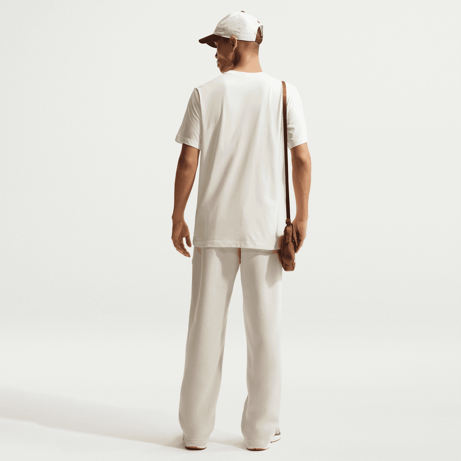 Nike Sportswear T - Shirt Cafe Swoosh/Sail
