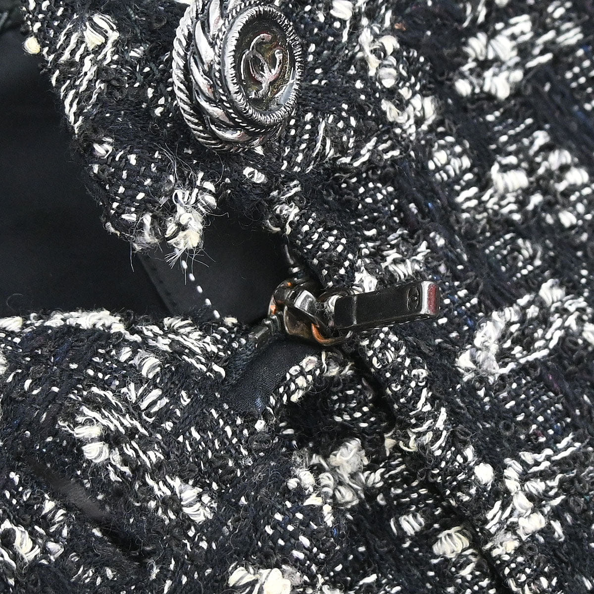 Chanel 2013 - 2014 Zip Up Collarless Tweed Jacket Black #34