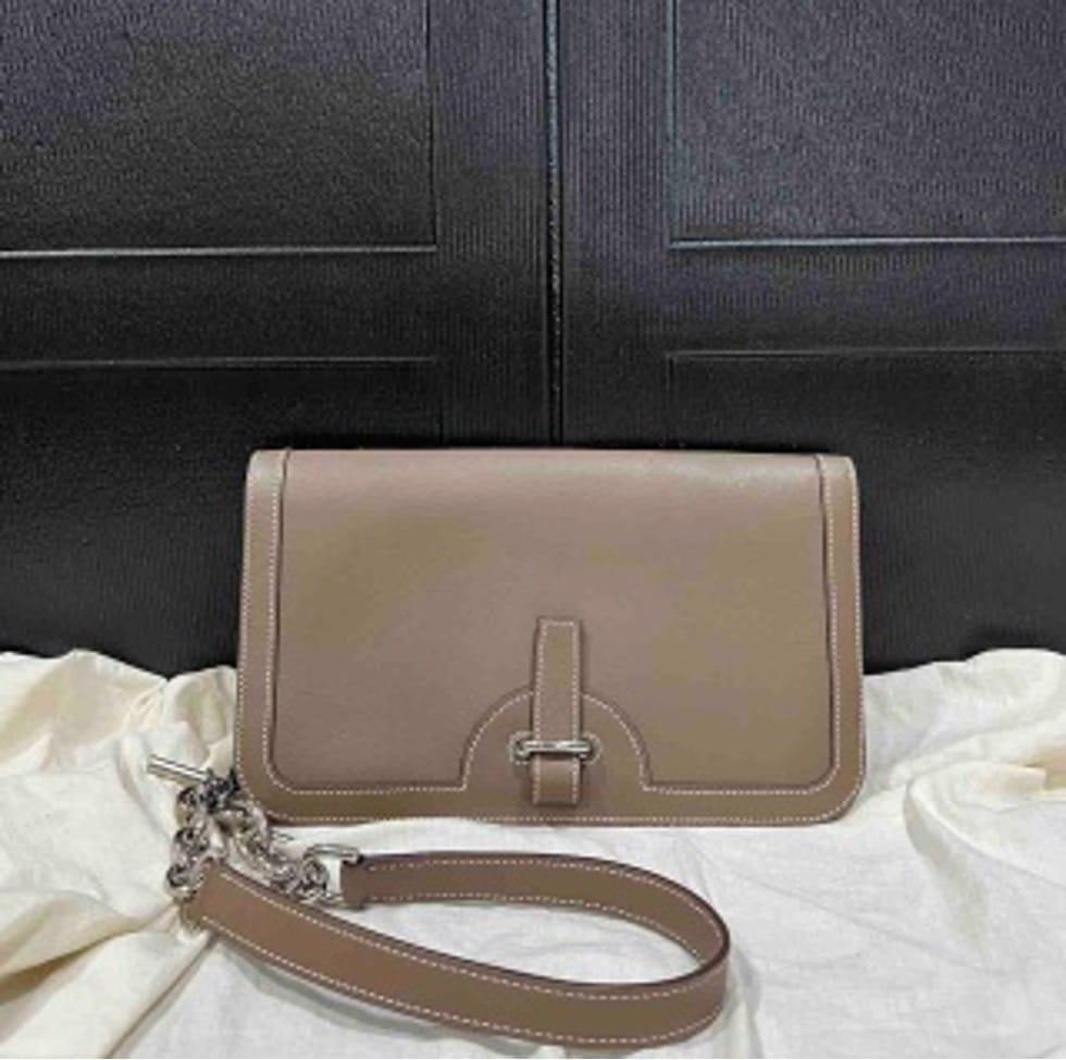 Hermes pig nose chain underarm envelope bag frame N US6561