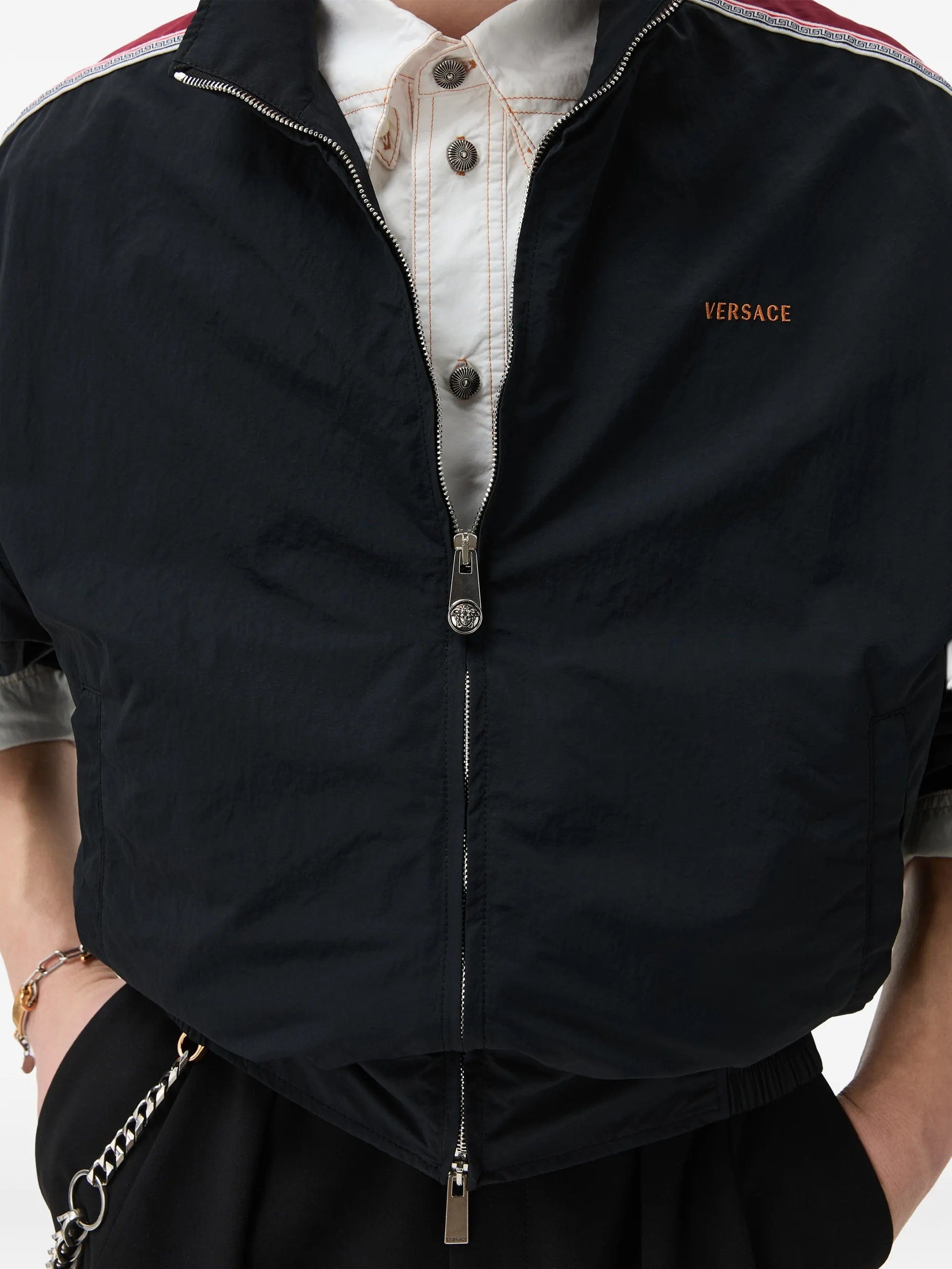 Versace logo - motif Greca - detail jacket