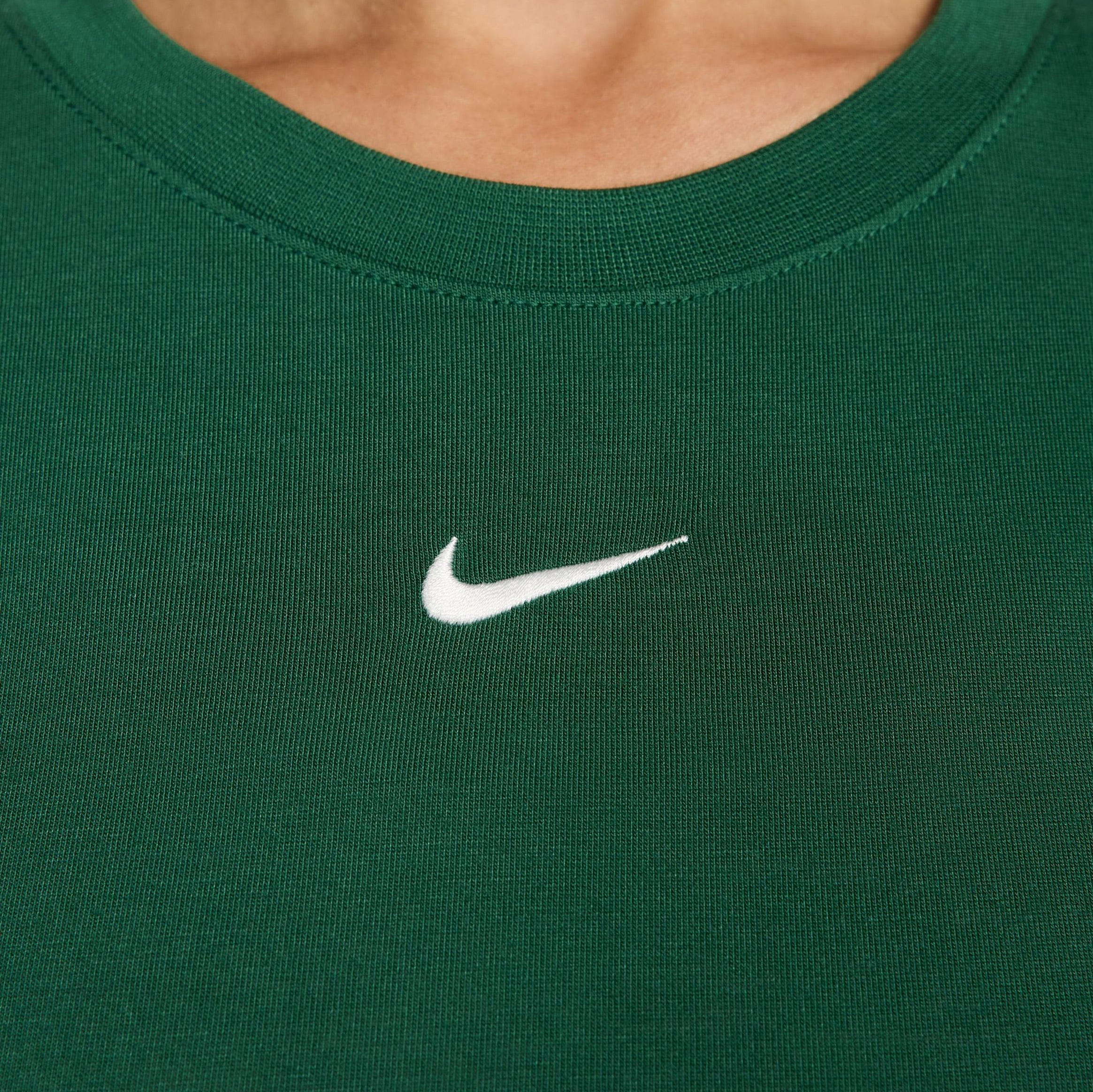Nike NSW Essential Slim Cropped Womens Short Sleeve Shirt (Green/White)