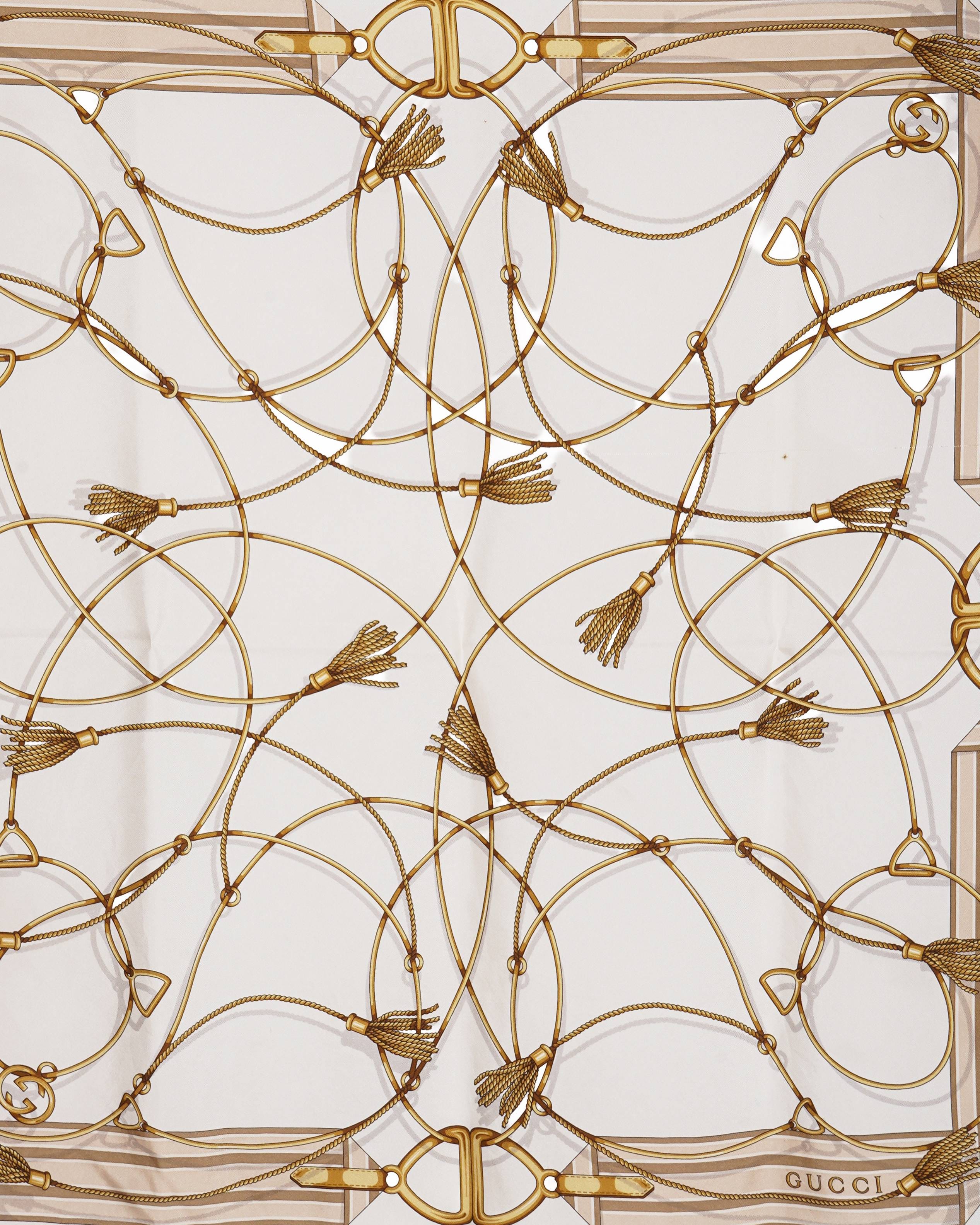 Gucci Printed silk scarf