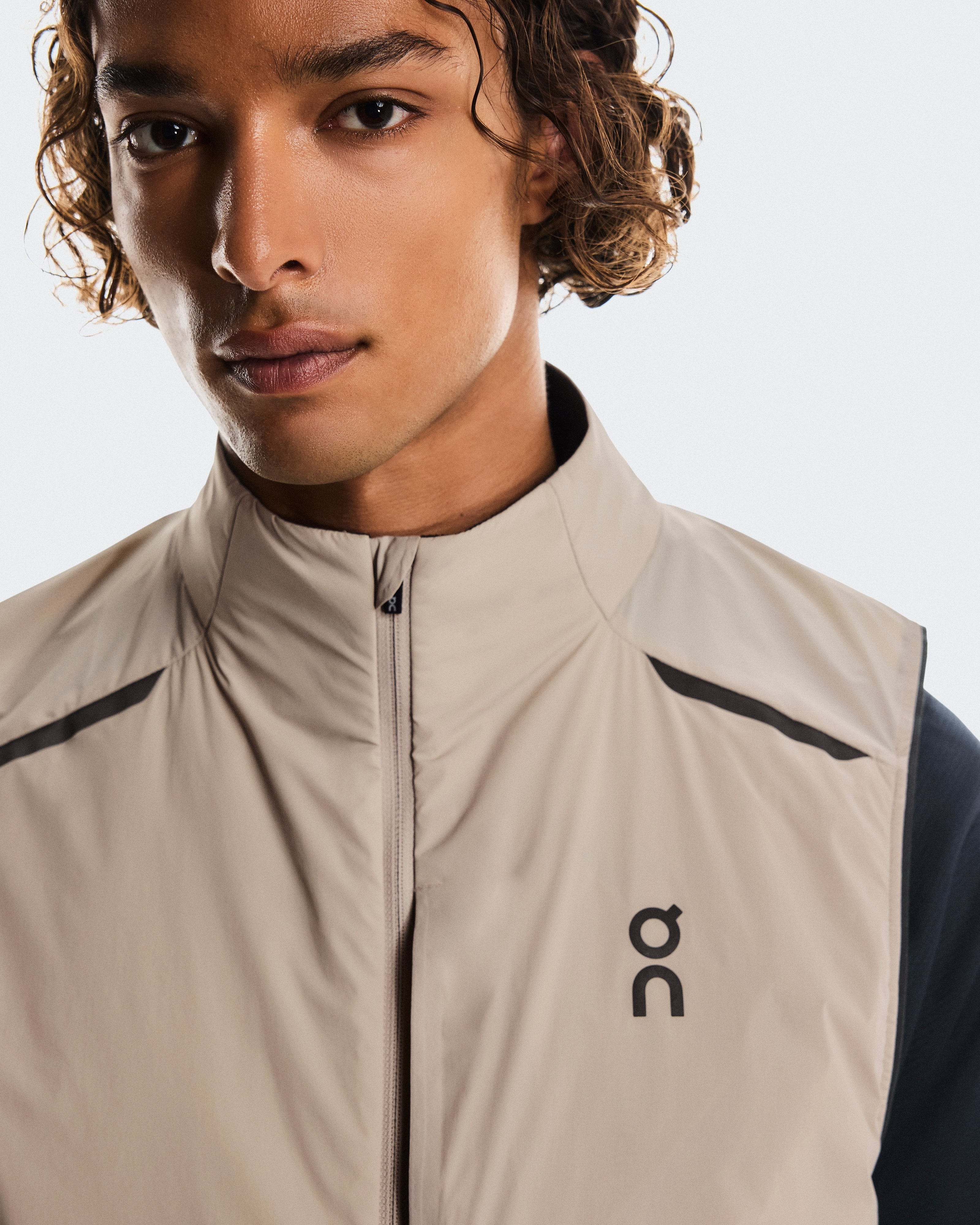 On Running On Weather Vest Desert | Eclipse