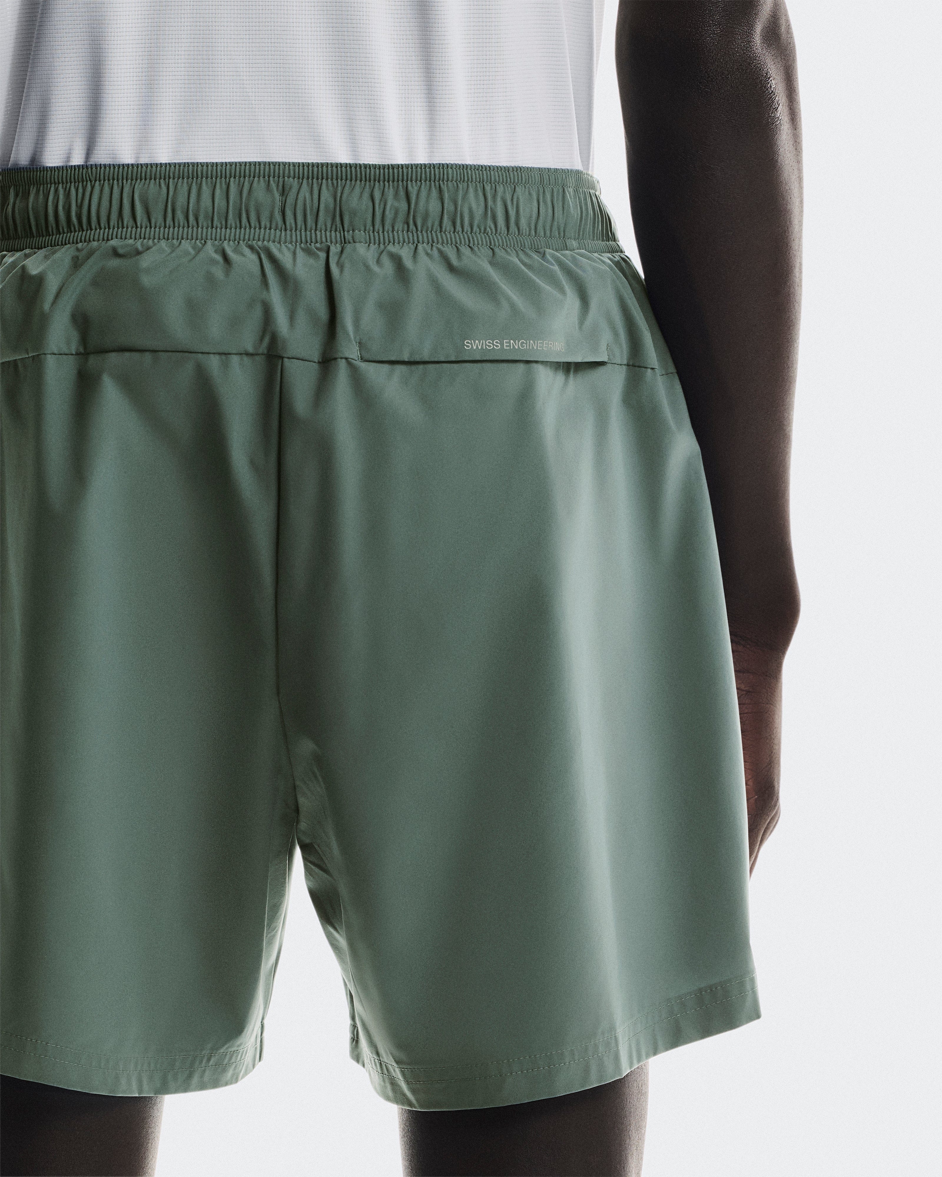 On Running On 5" Core Shorts Olive