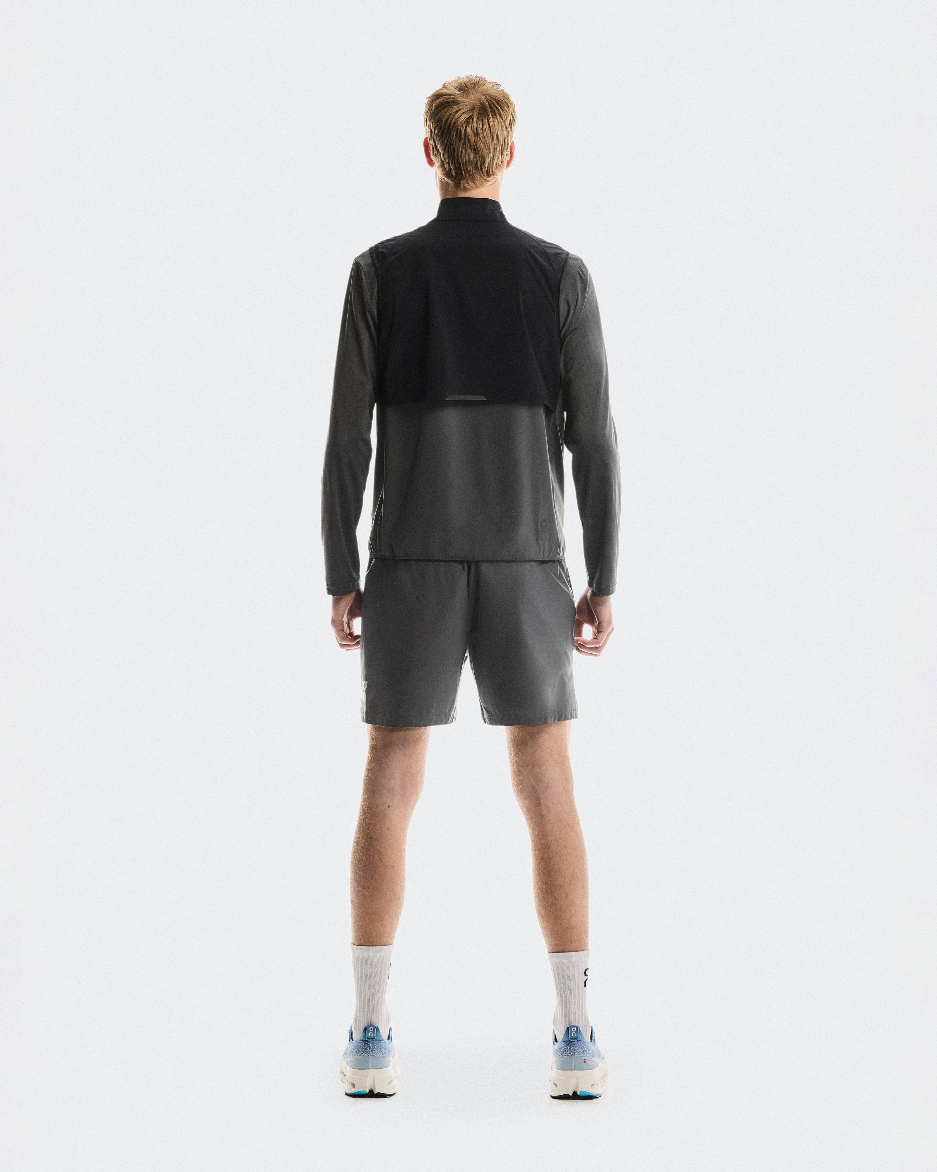 On Running On Weather Vest Black | Eclipse