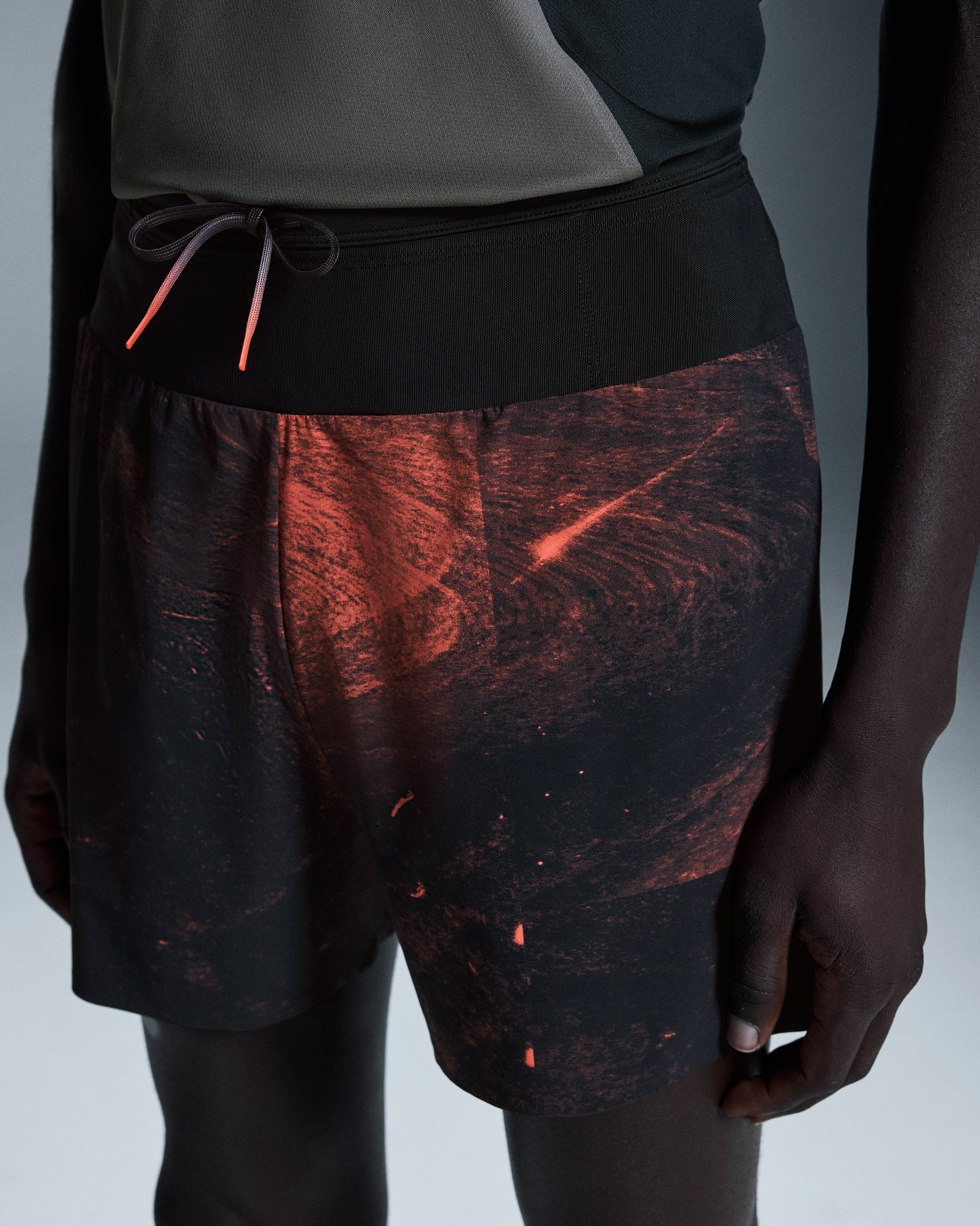 On Running On Ultra Shorts Black