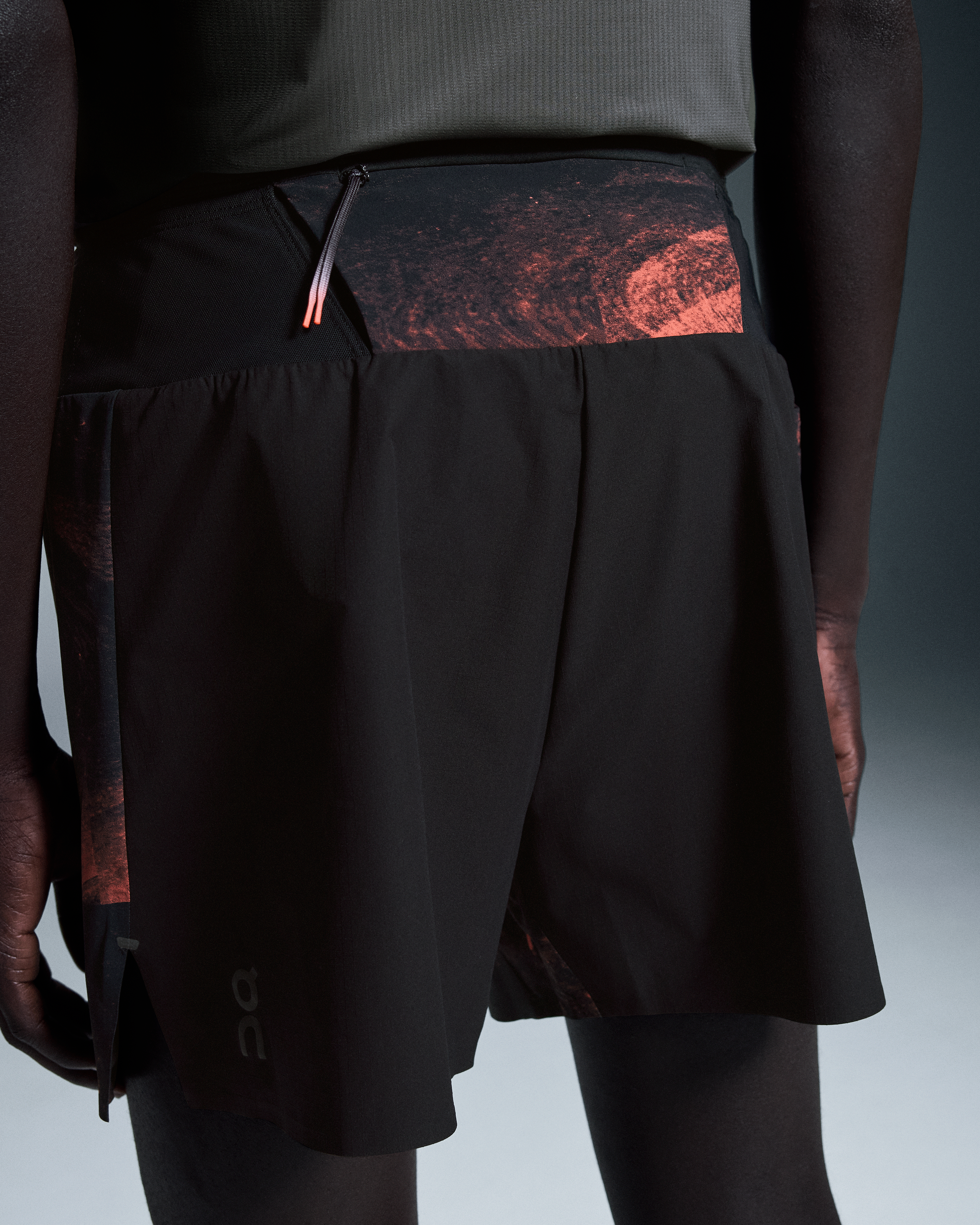 On Running On Ultra Shorts Black