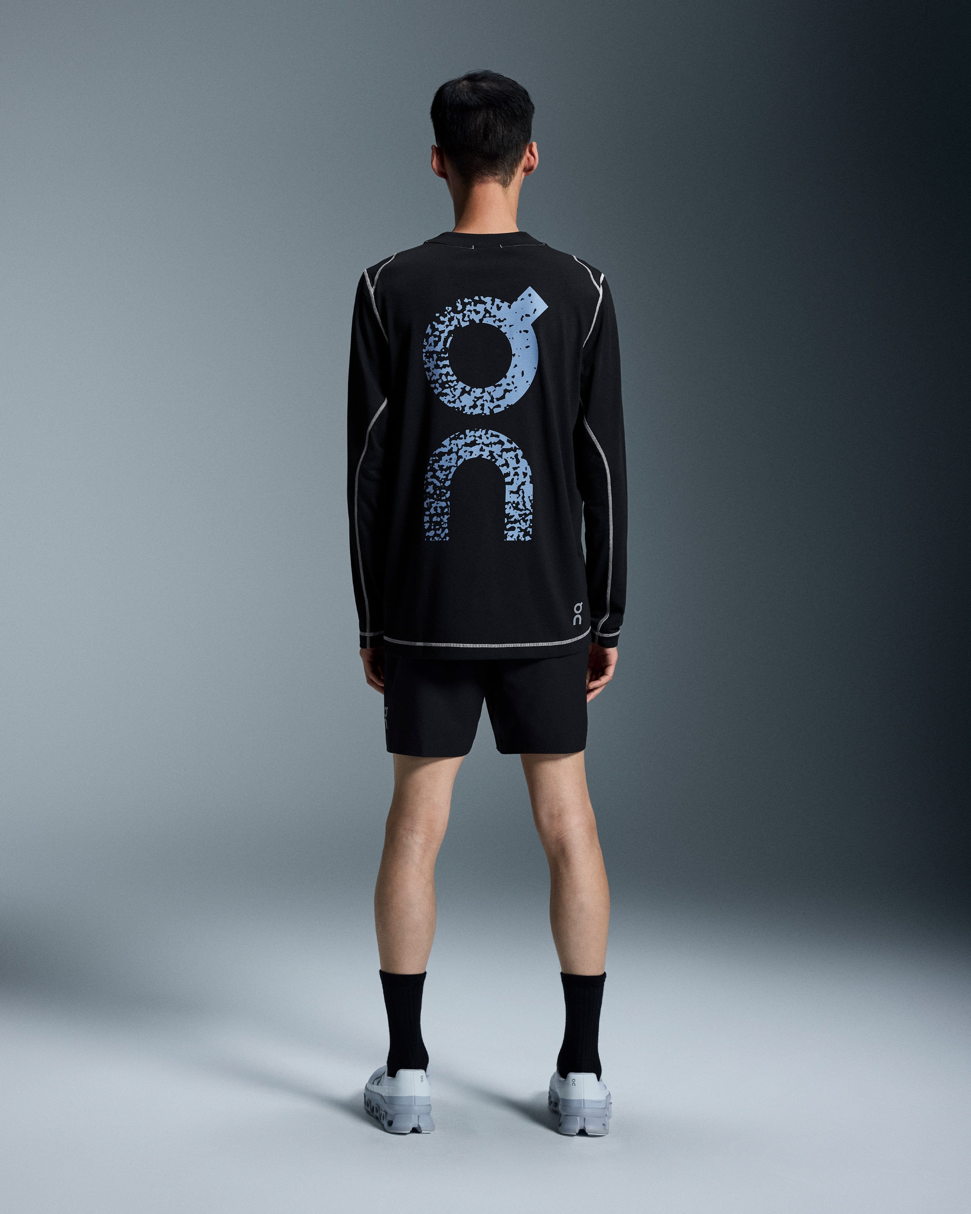 On Running On 5" Core Shorts Black