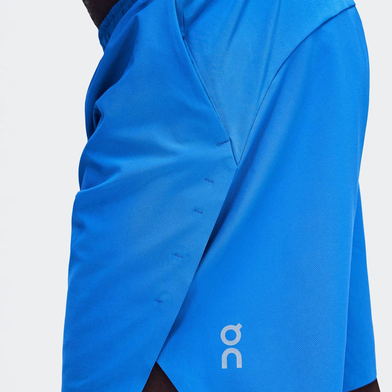 On Running On Train Shorts 7" Jay