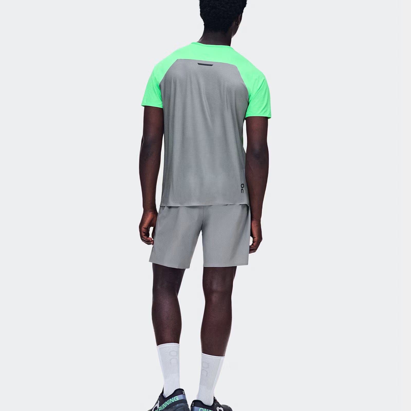 On Running On 7" Performance Shorts Apollo