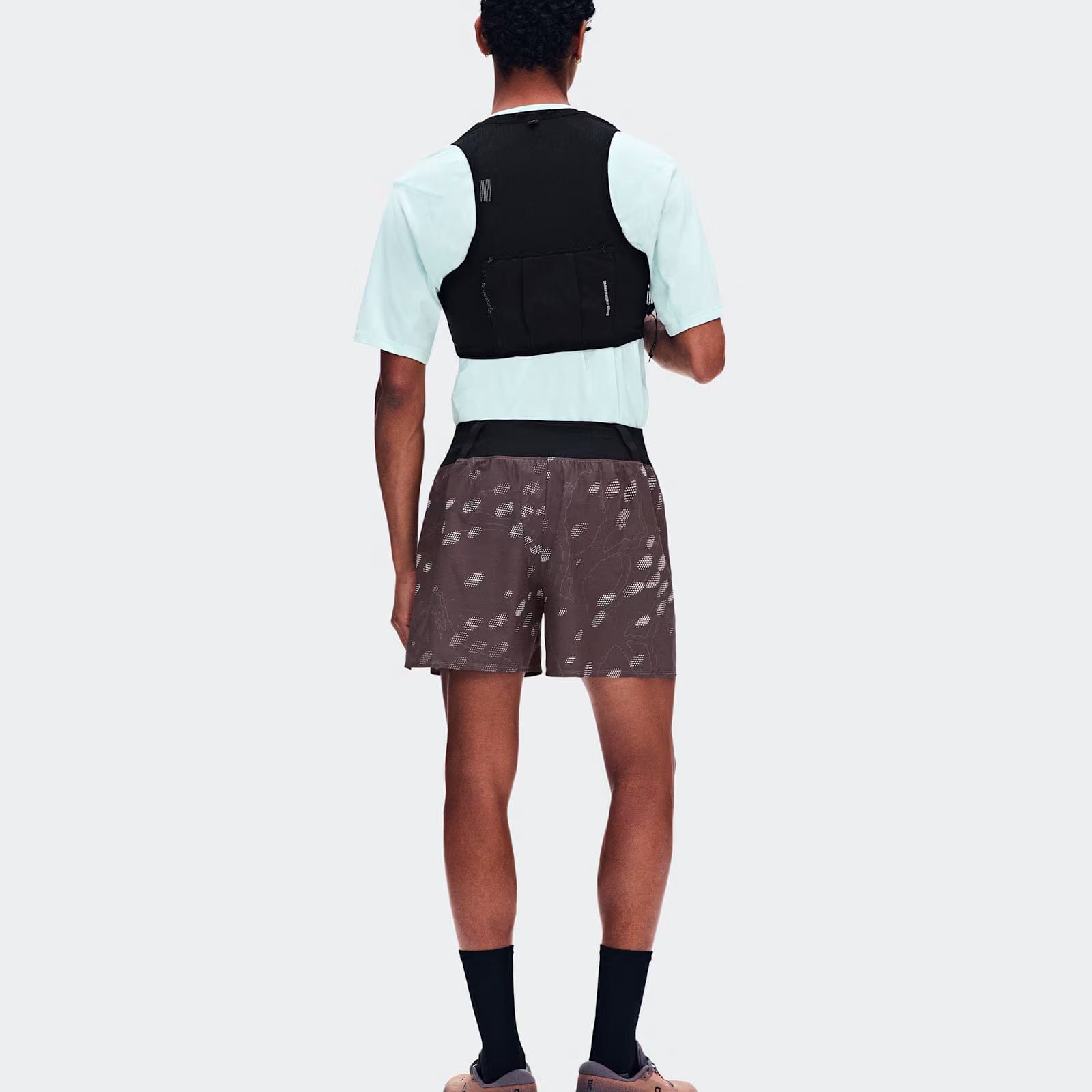 On Running On Trail Shorts Mulberry