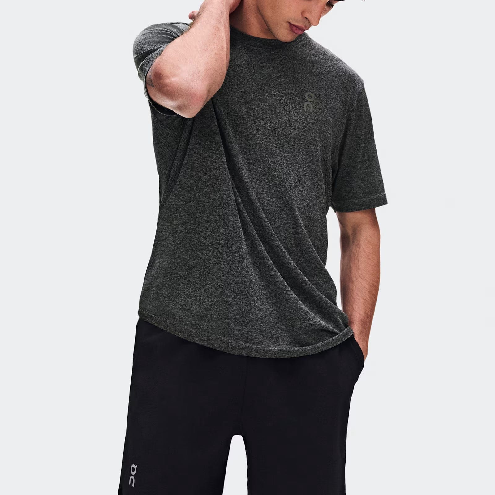 On Running On Train Shorts 7" Black