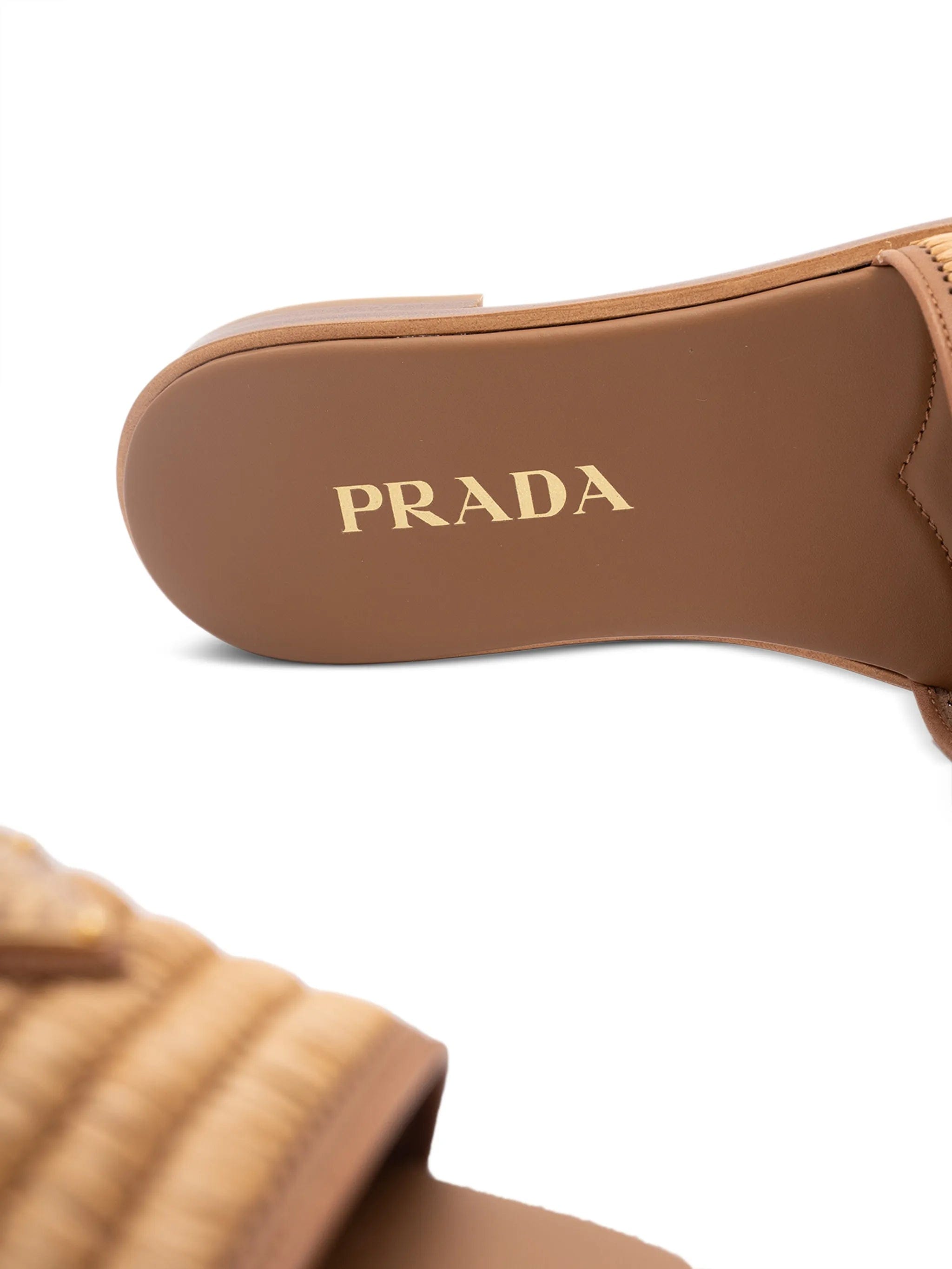 Prada crochet - detail leather slides