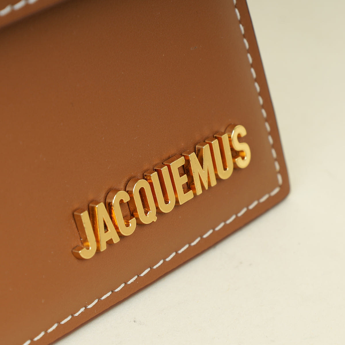 Jacquemus Tan Le Chiquito Moyen Bag