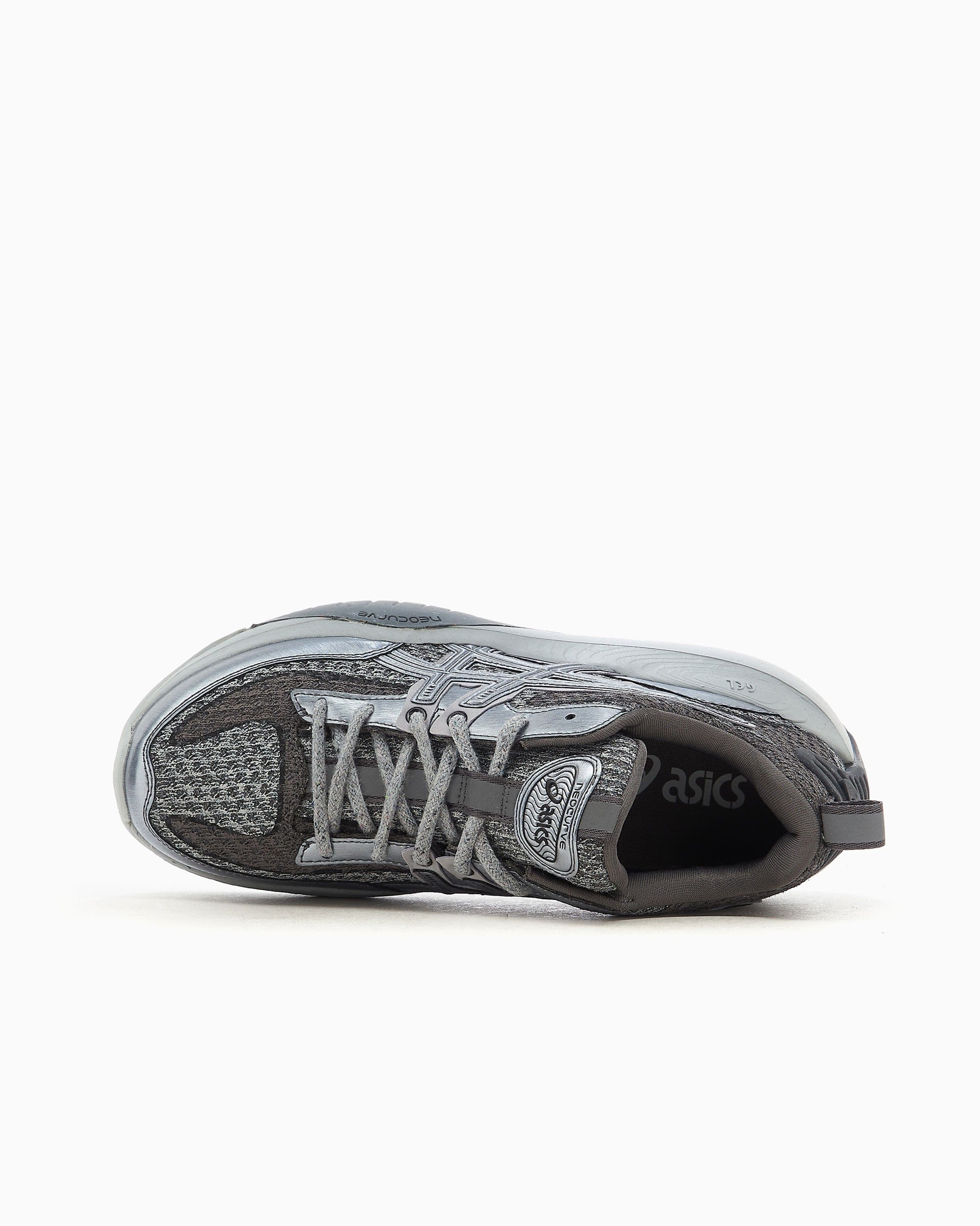 ASICS Circularity Neocurve
