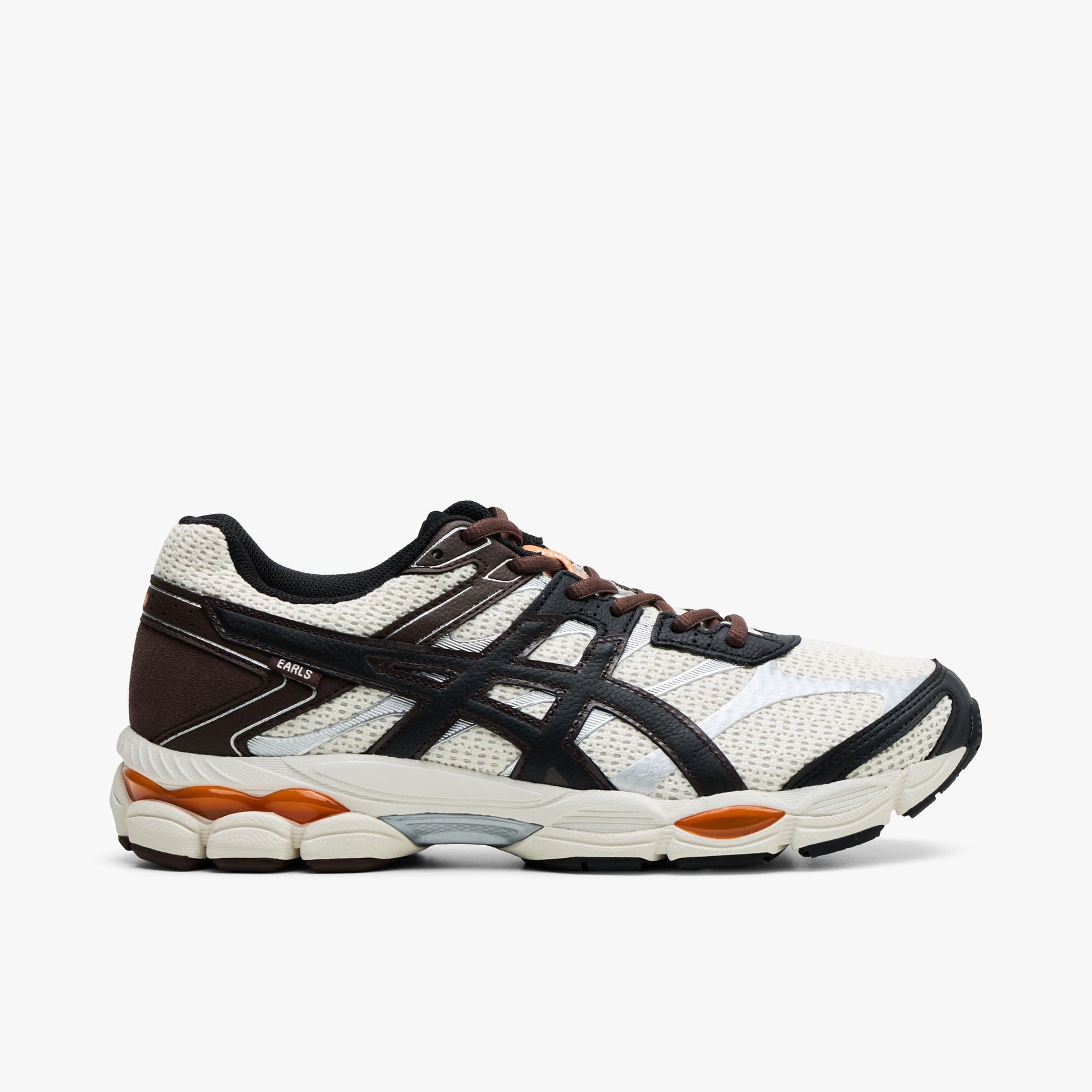 ASICS x EARLS GEL - CUMULUS 16 Coconut Milk / Black