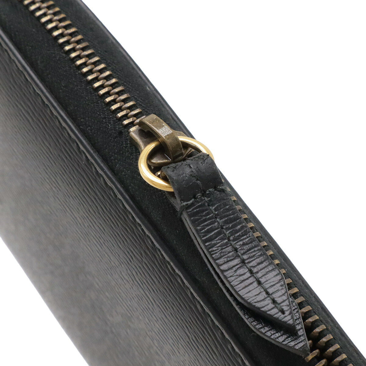 Gucci Coated Leather Zip Around Wallet