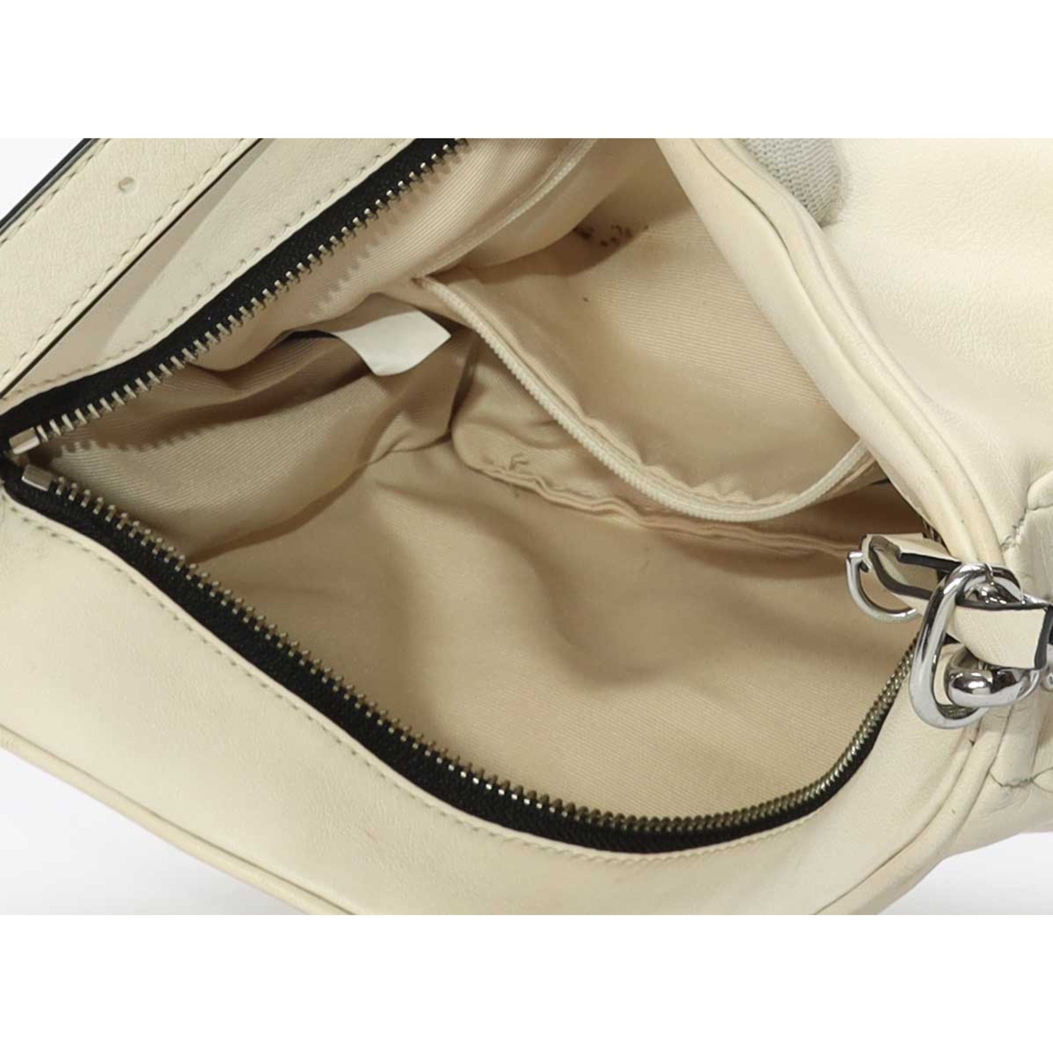 Marc Jacobs White Tempo Shoulder Bag