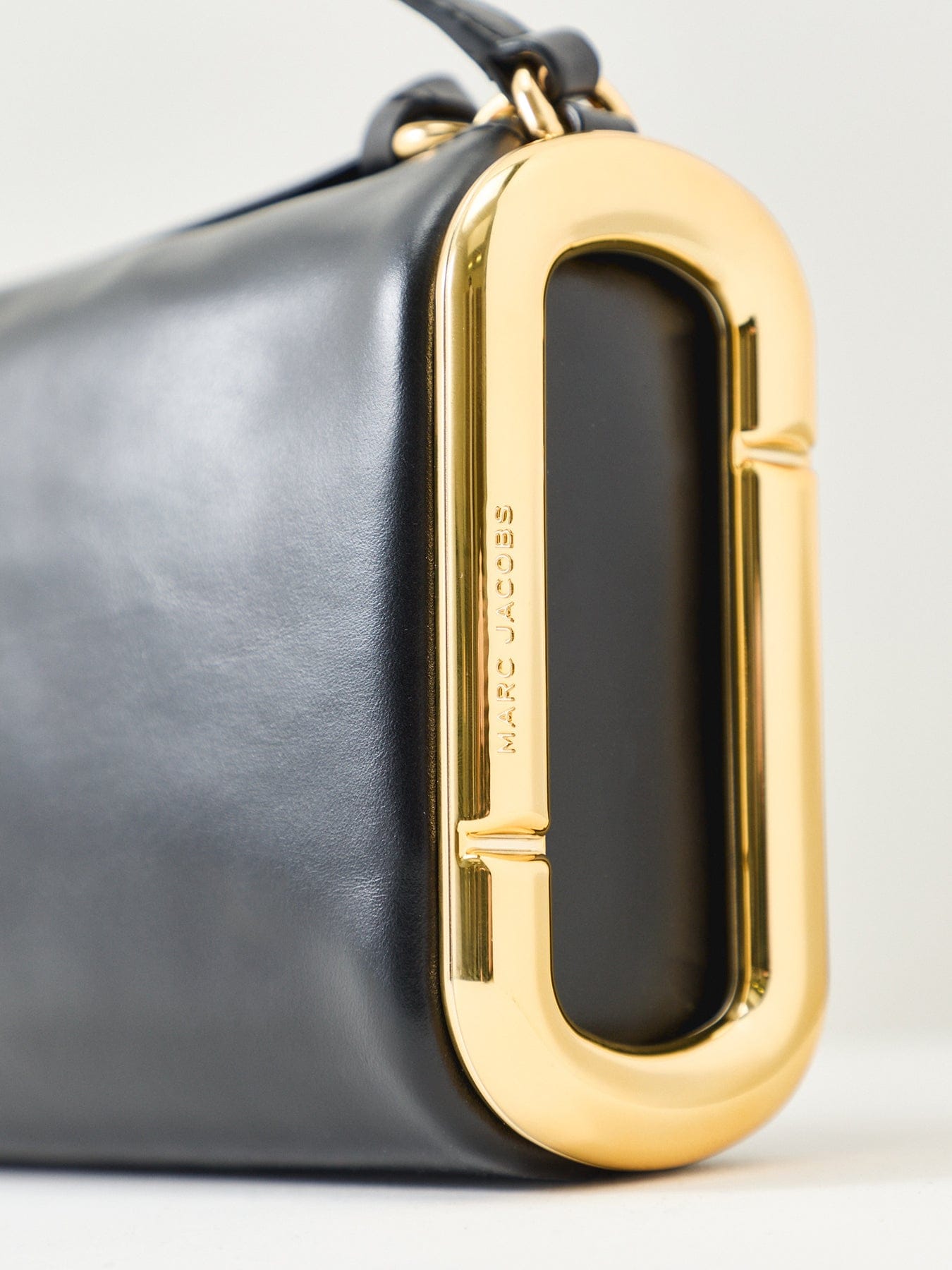 Marc Jacobs Juliette Shoulder Bag Black