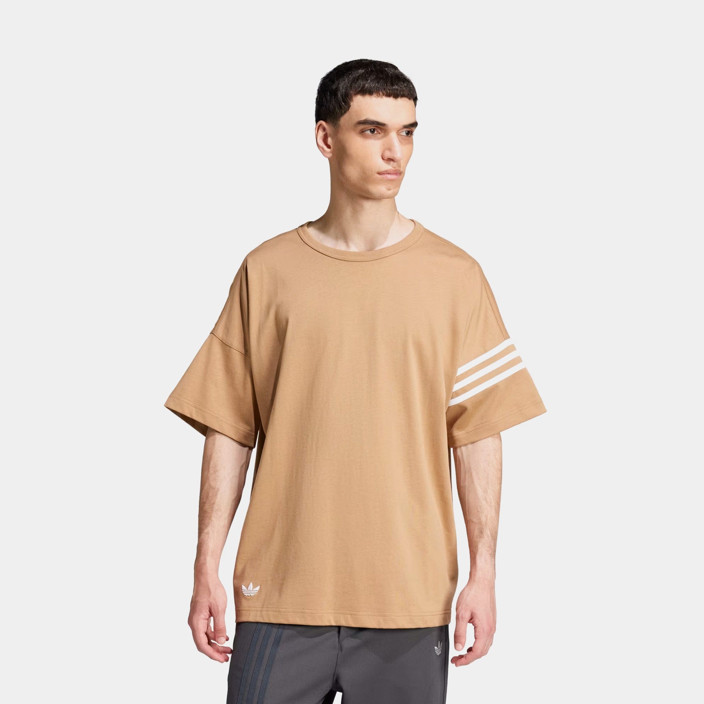 adidas Neuclassics 3 Stripes T-Shirt Mens Short Sleeve Shirt (Cardboard Brown)