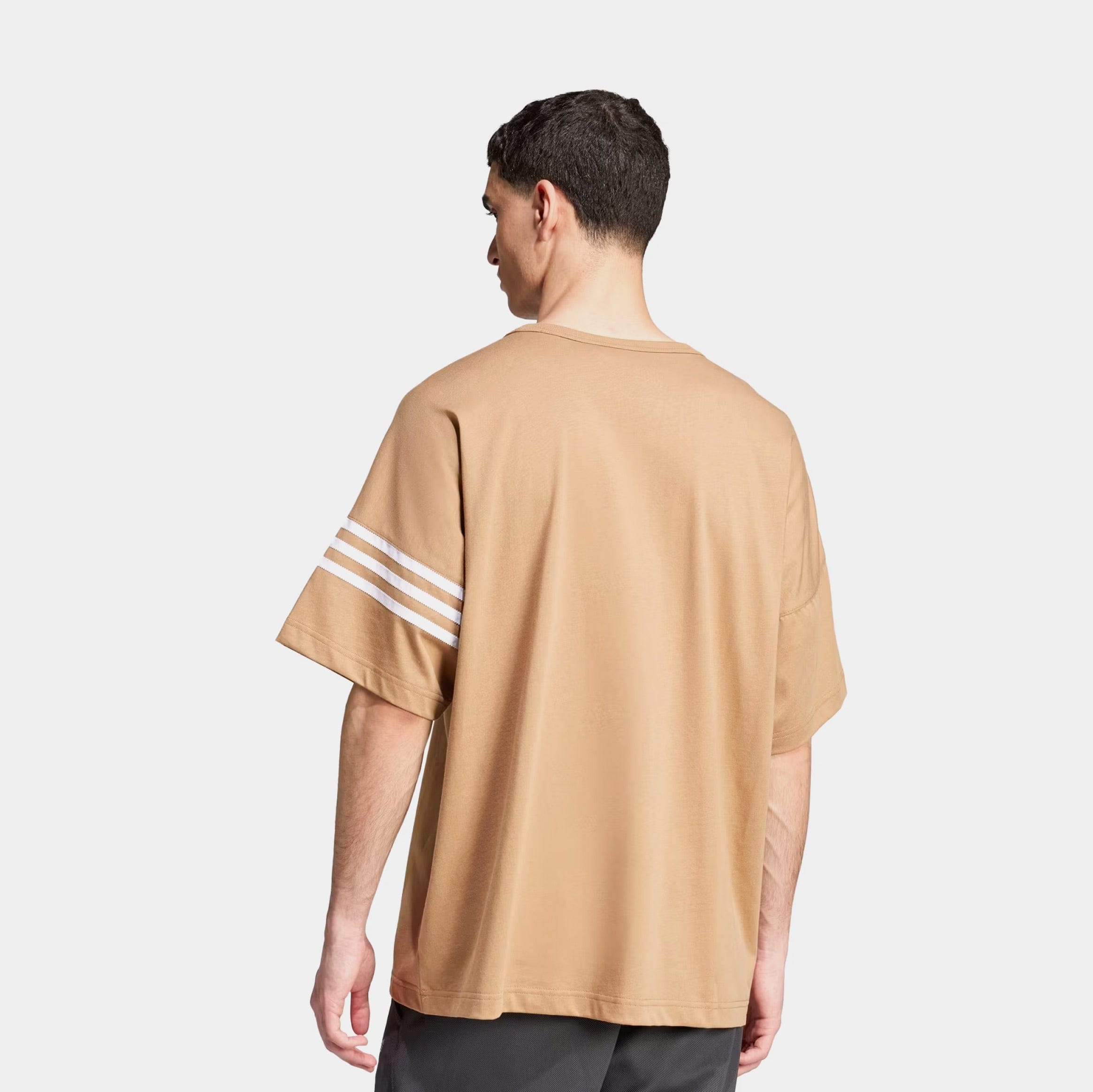 adidas Neuclassics 3 Stripes T-Shirt Mens Short Sleeve Shirt (Cardboard Brown)