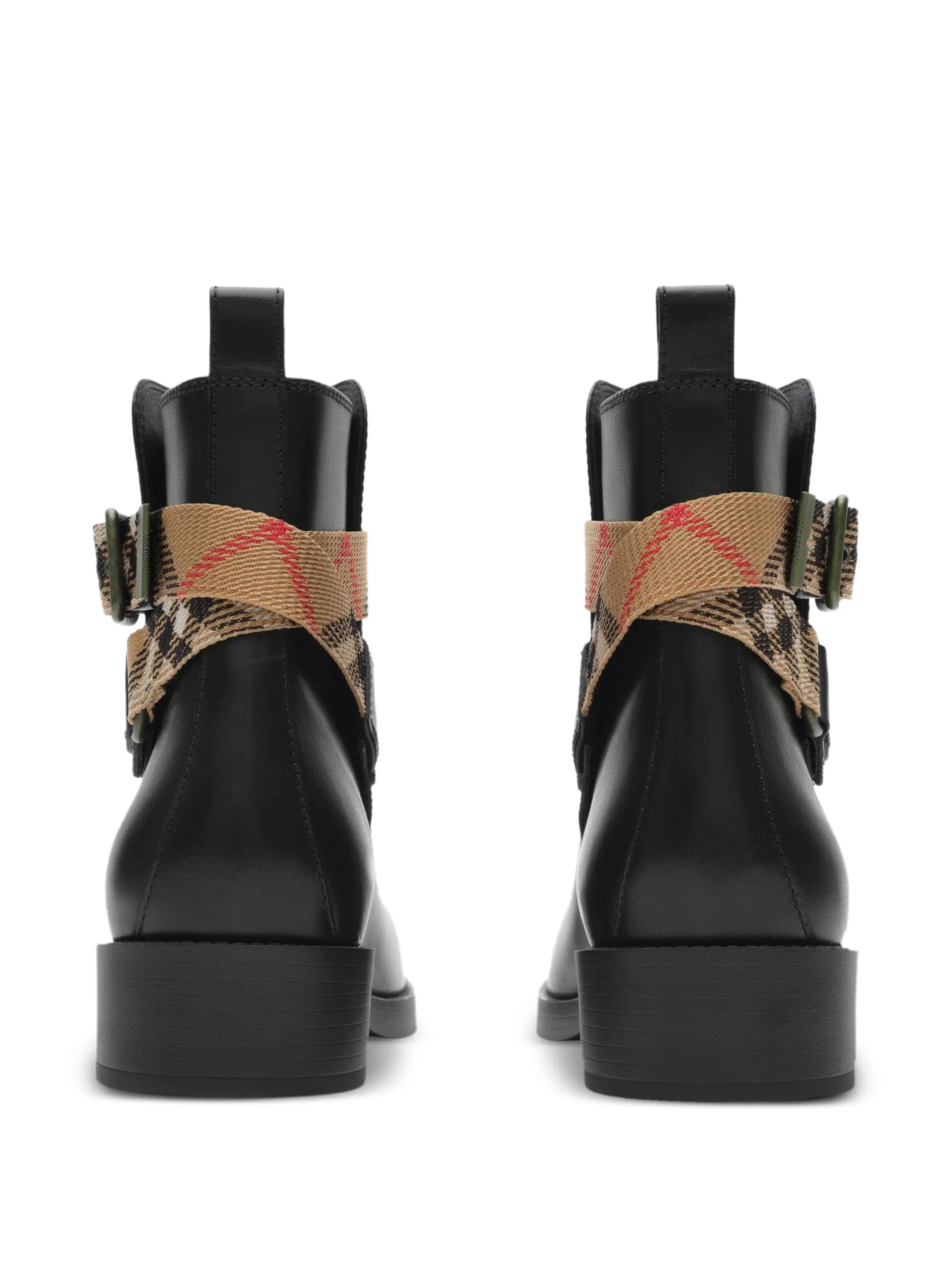 Burberry leather Huntley boots