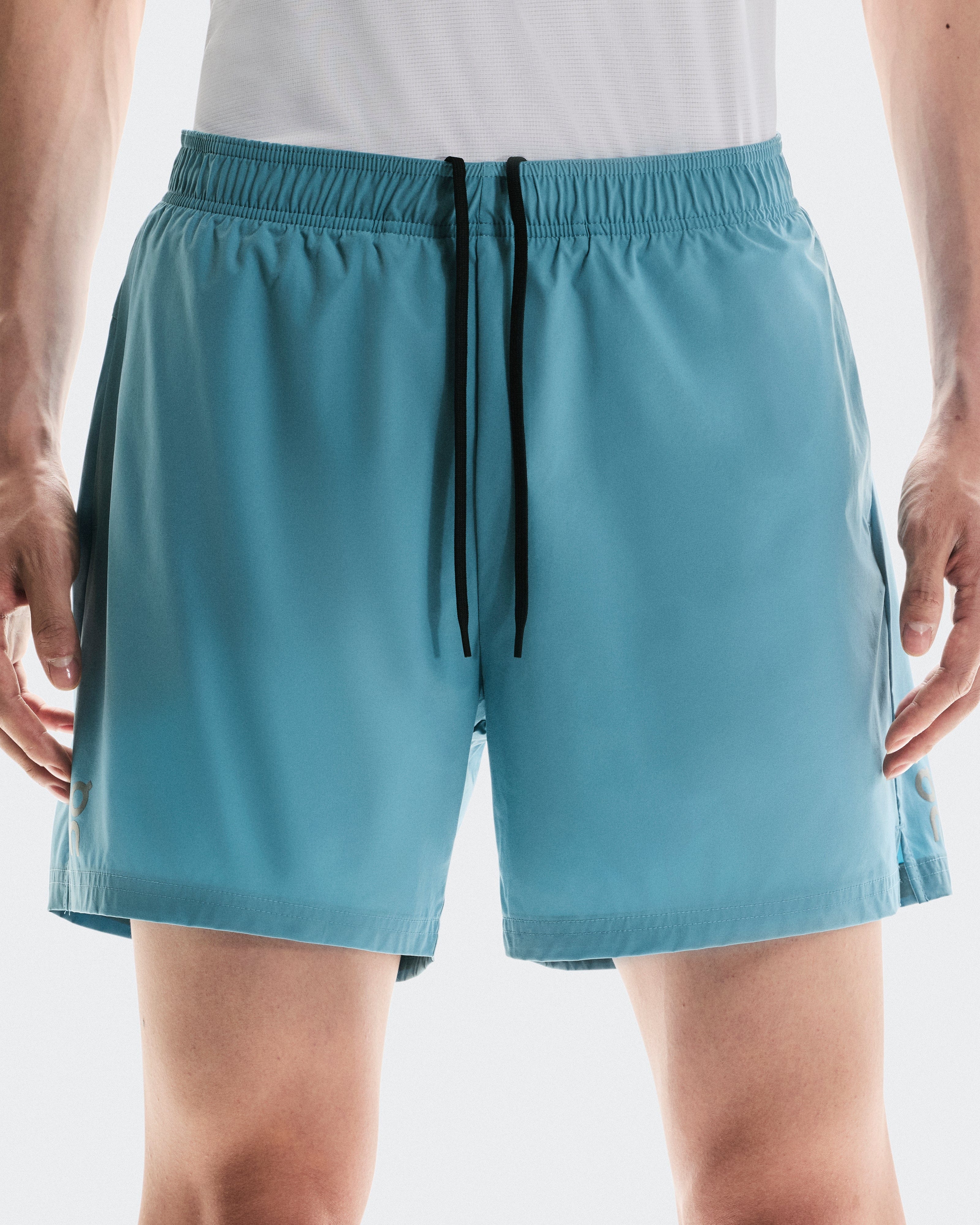 On Running On 5" Core Shorts Niagara