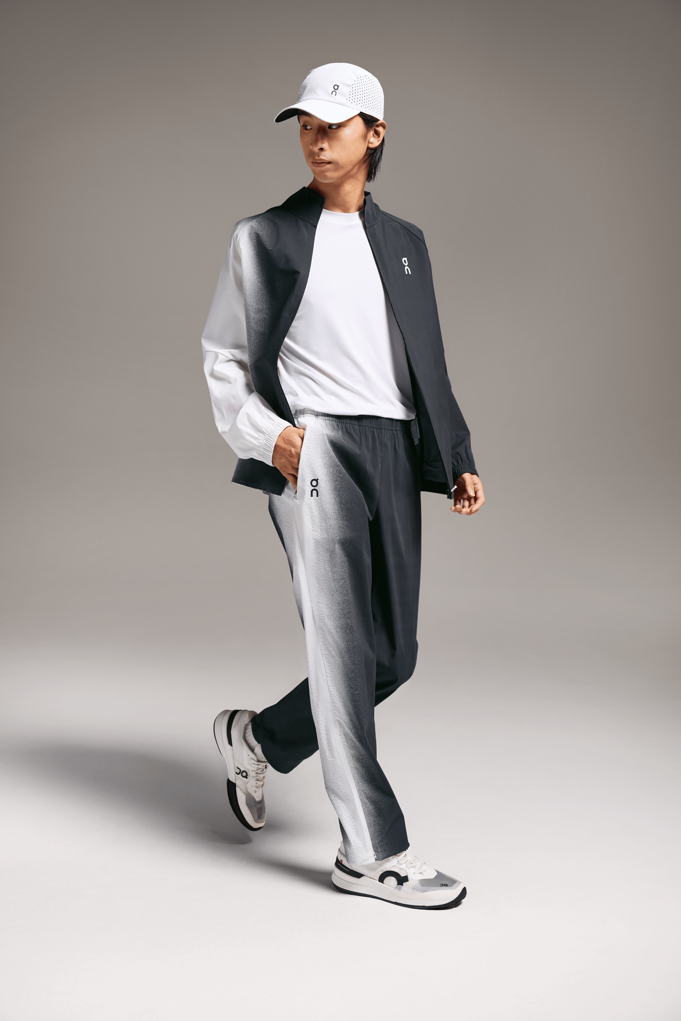 On Running On Court Track Pants Black | White