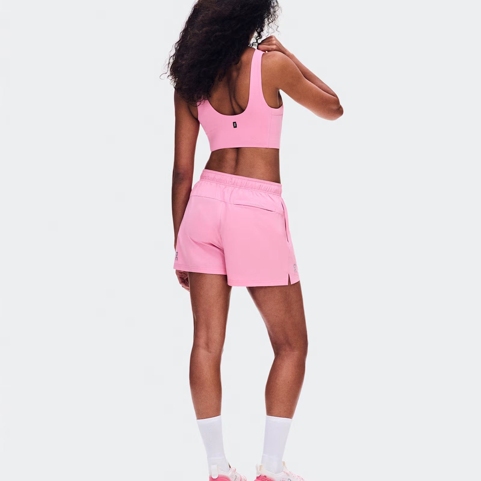 On Running On 3" Core Shorts Bubblegum (Women'S)