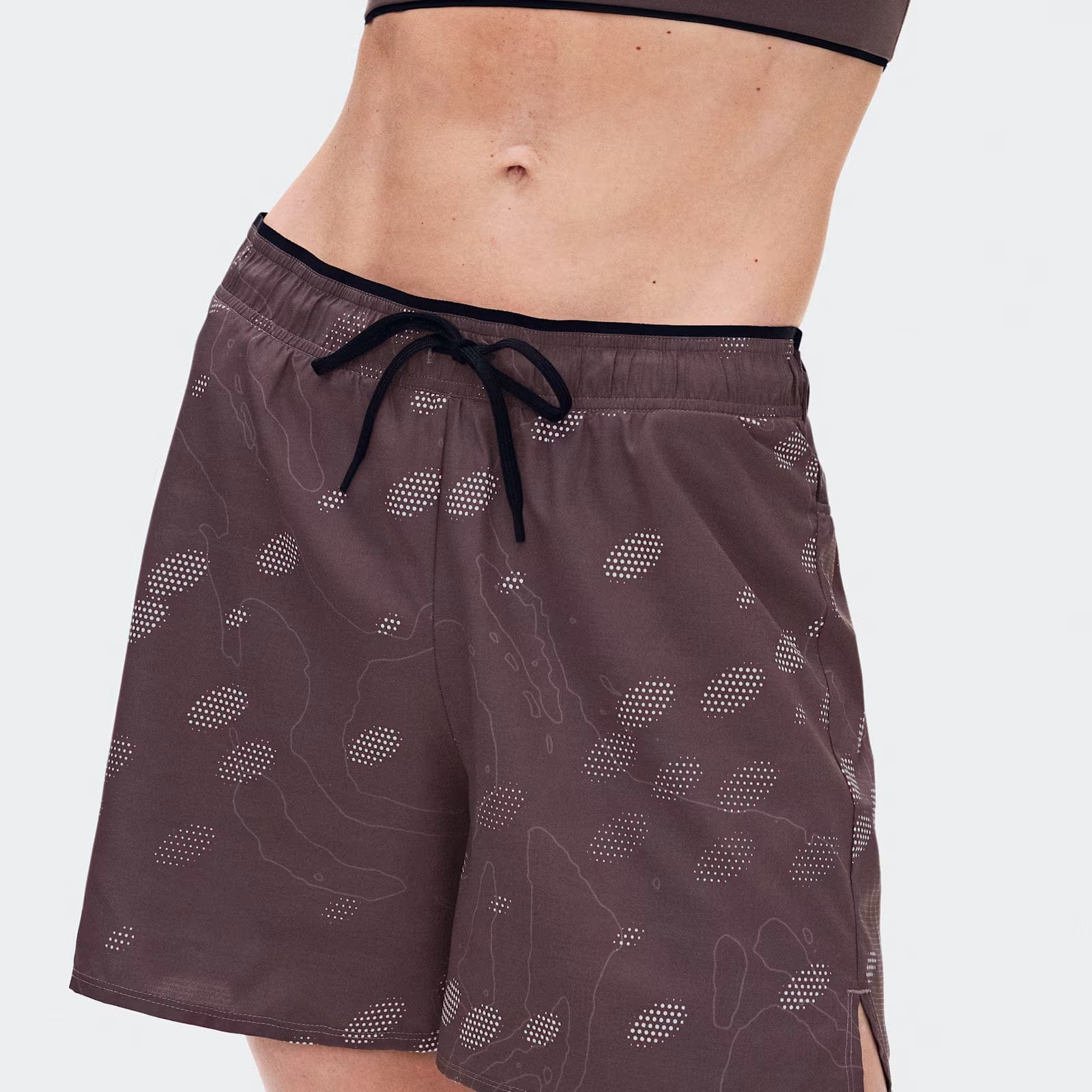 On Running On Trail Shorts Mulberry (Women'S)