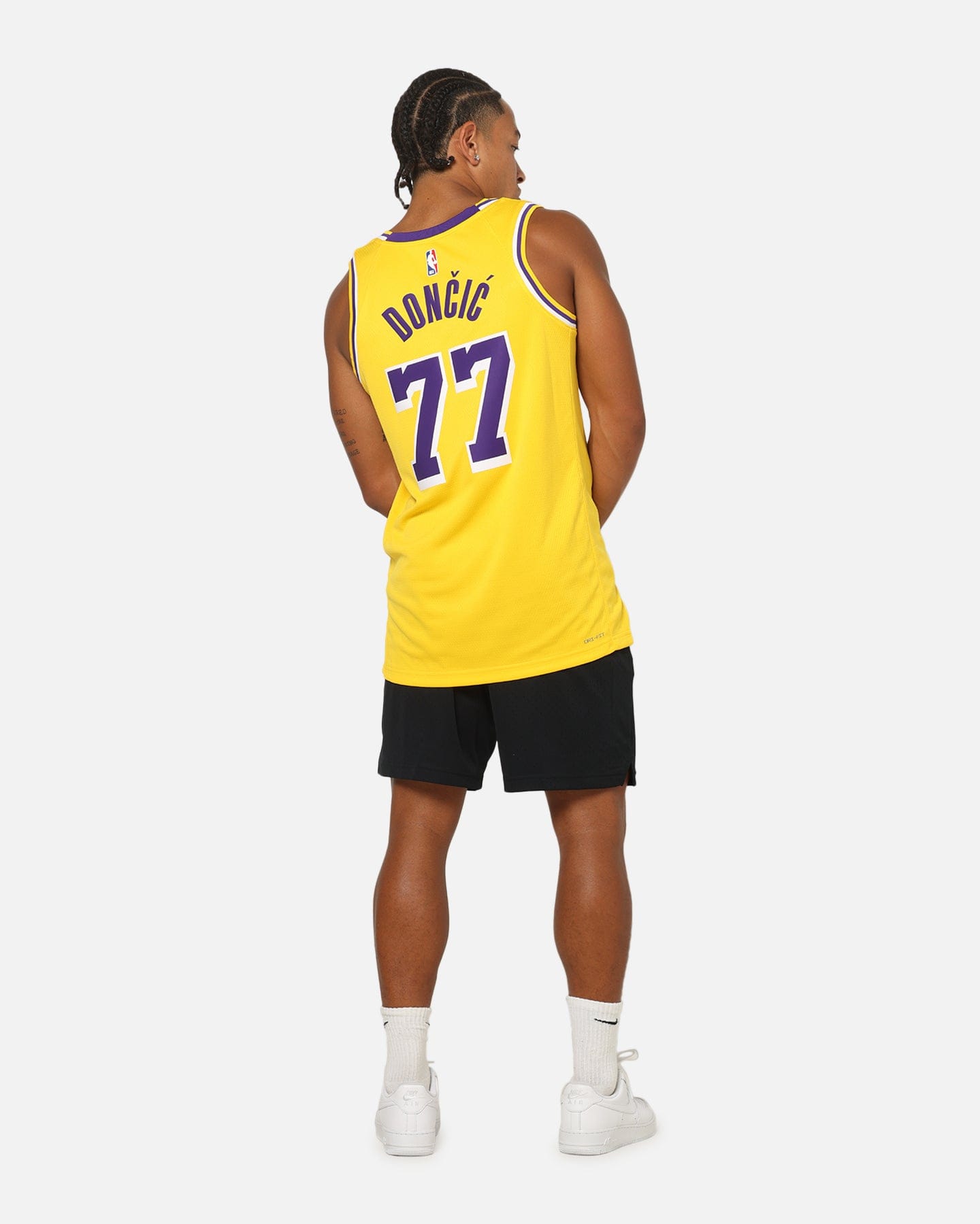 Nike Luka Doncic Los Angeles Lakers #77 Icon Edition 2022/23 Nike Dri - Fit NBA Swingman Jersey Amarillo/Doncic