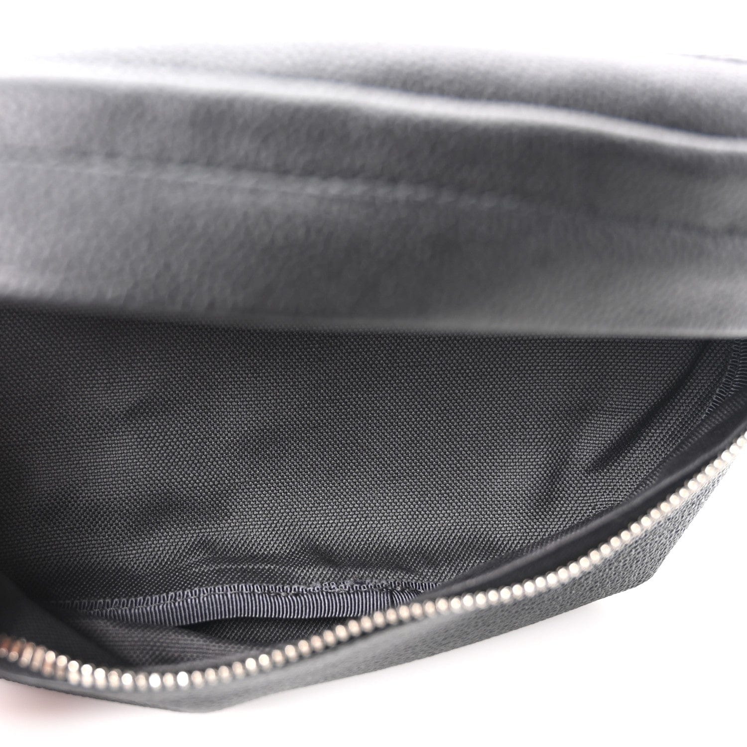 Gucci Grained Calfskin Embossed GG Monogram Belt Bag 100 40 Black
